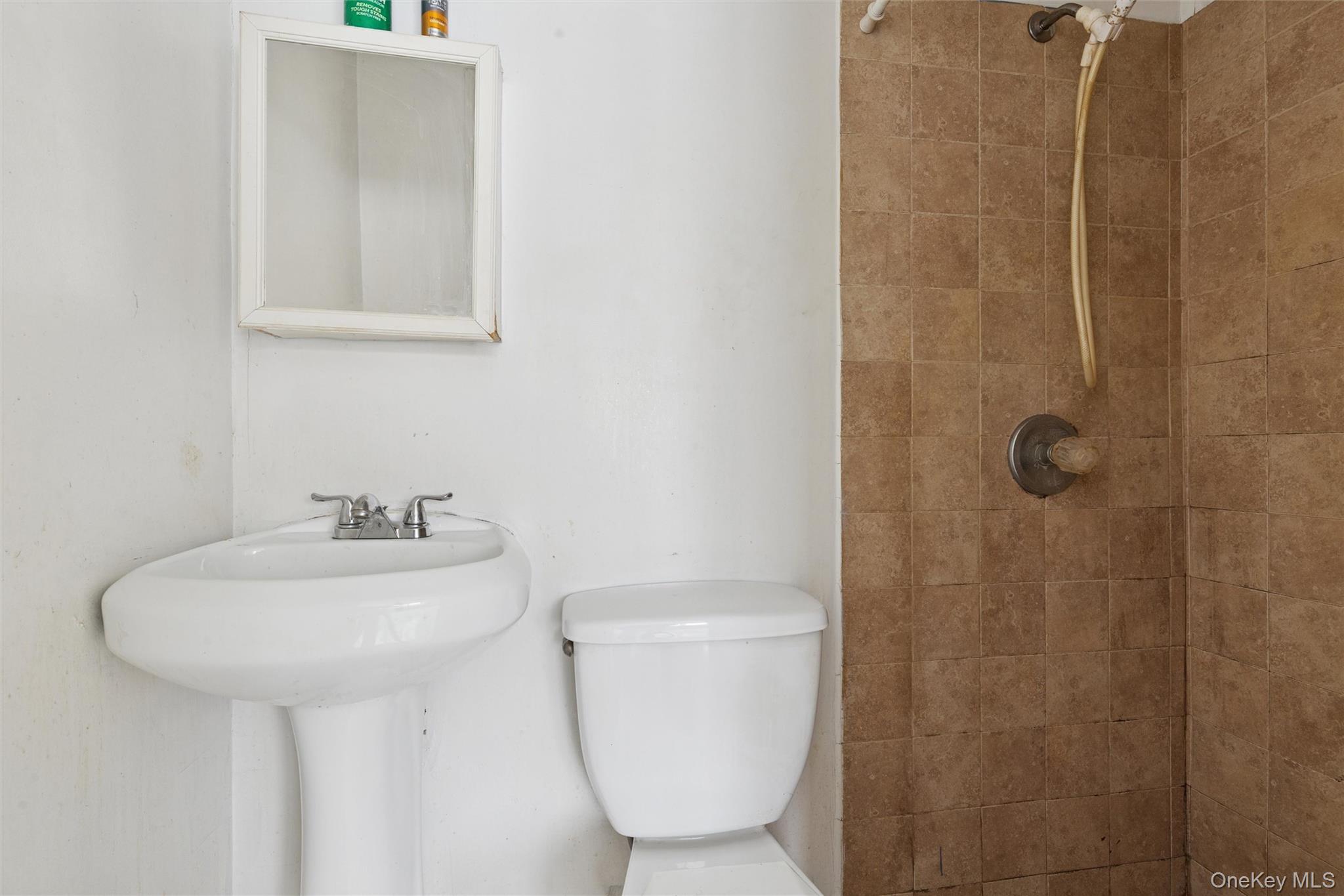 #17 photo, 103 W Yaphank Road, Coram , NY 11727