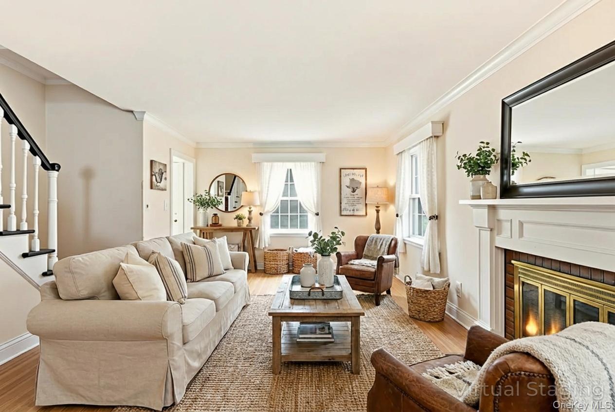 #8 photo, 164 W Neck Road, Huntington , NY 11743