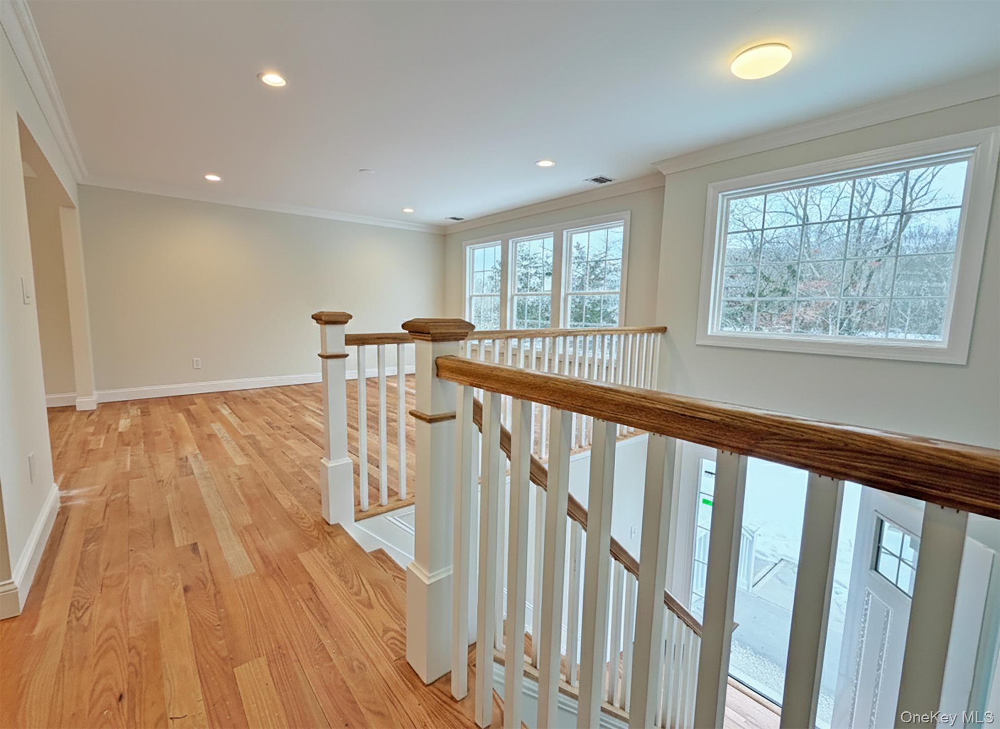 #11 photo, 103 Brookfield Avenue, Саффолк ‖ Center Moriches , NY 11934