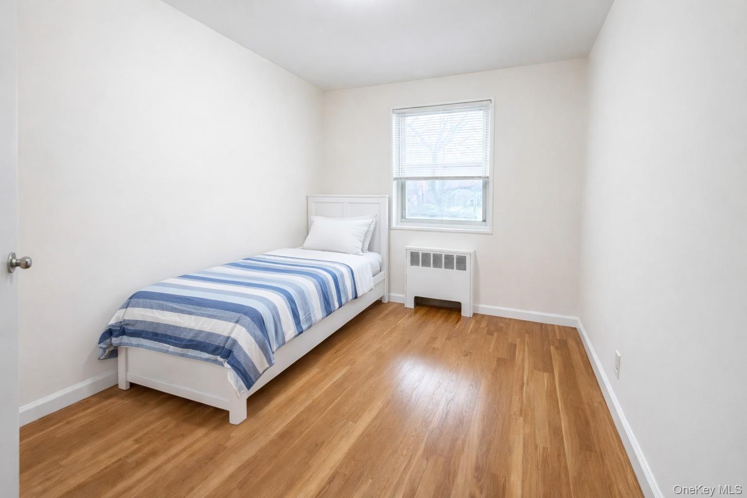 #18 photo, 212-03 16 Avenue, Куинс ‖ Bayside , NY 11360