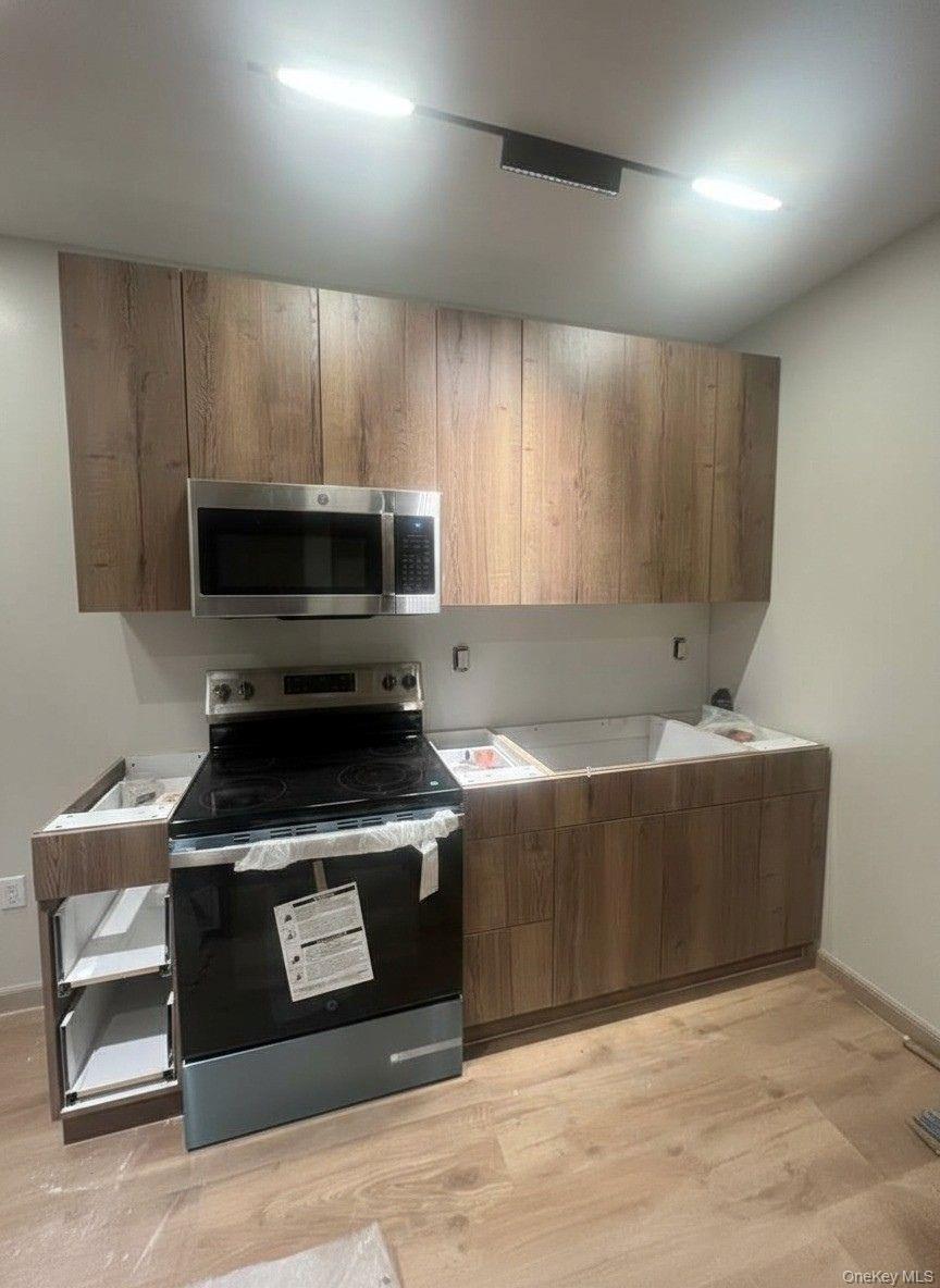 #10 photo, 294 Broadway, הברונקס Brooklyn , NY 11211