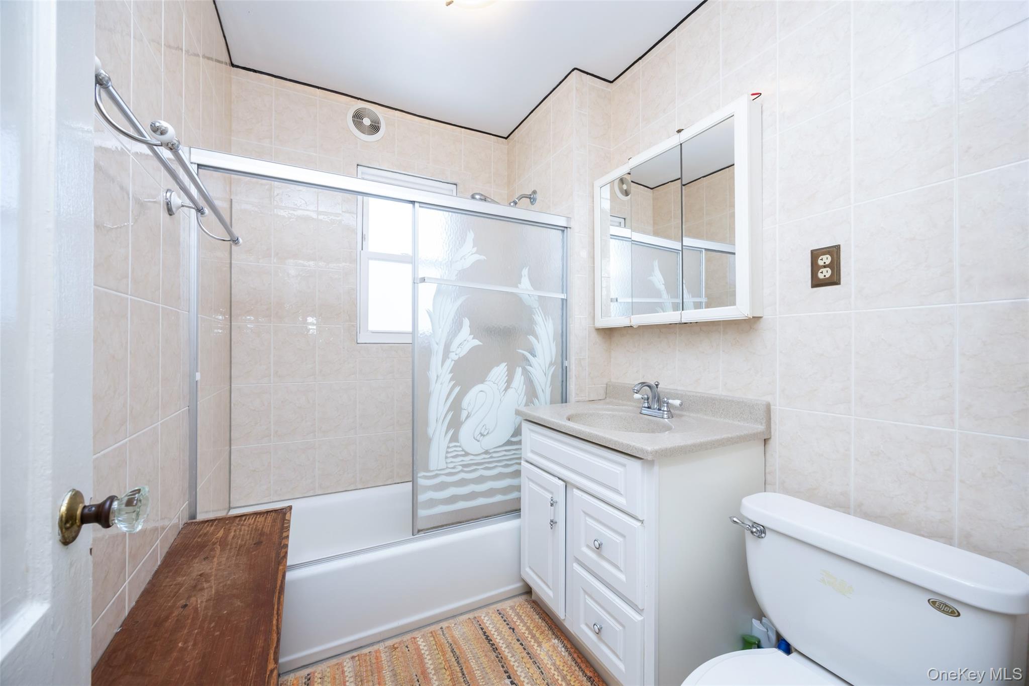 #16 photo, 81-24 167th Street, Jamaica Hills , NY 11432