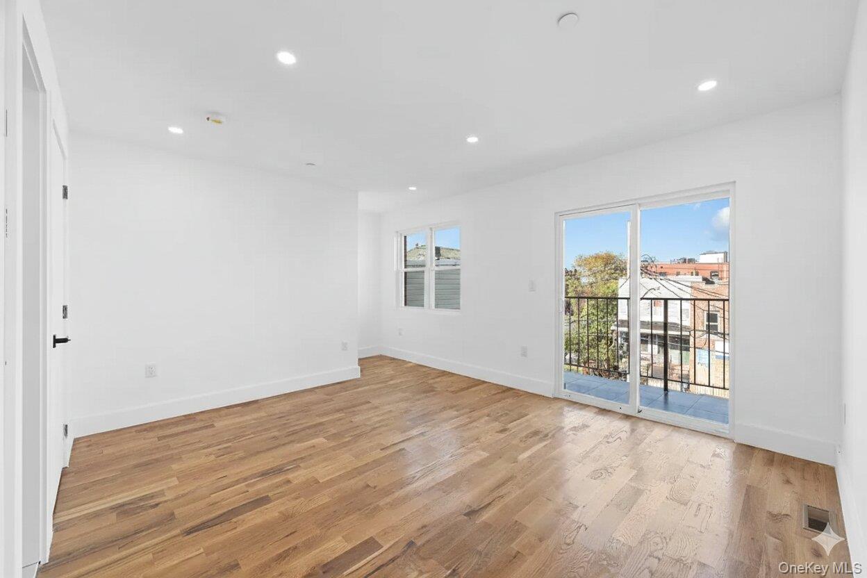 #15 photo, 1116 Blake Avenue, 布鲁克林 Brooklyn , NY 11208