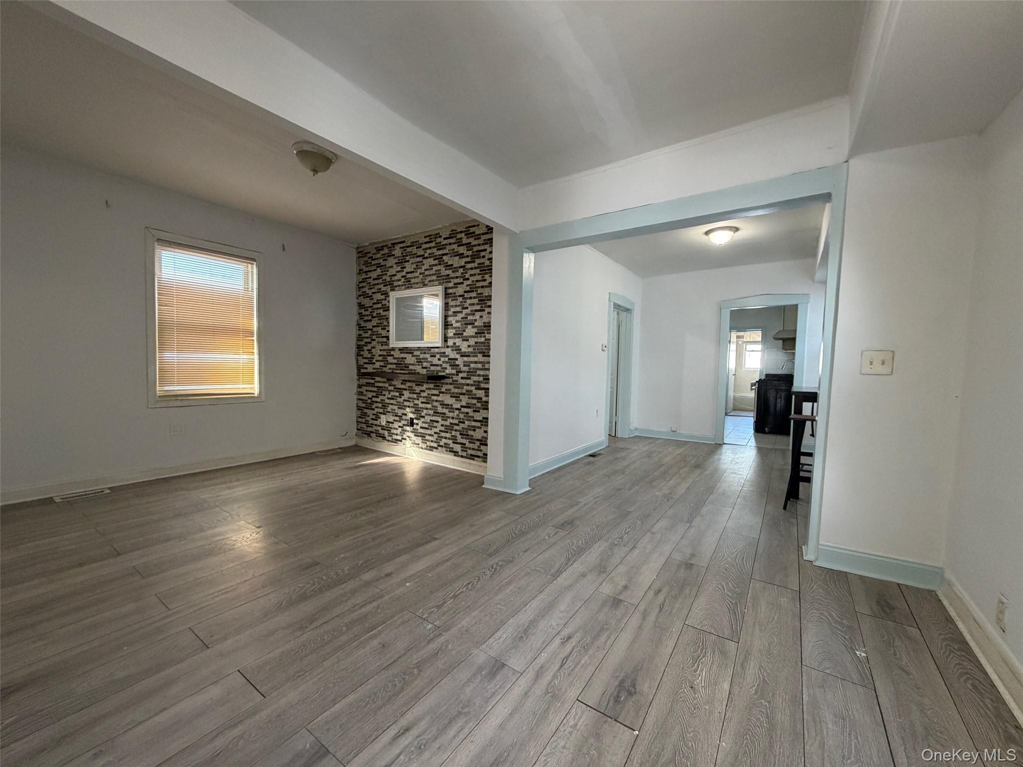 #9 photo, 124-17 6th Avenue, College Point , NY 11356