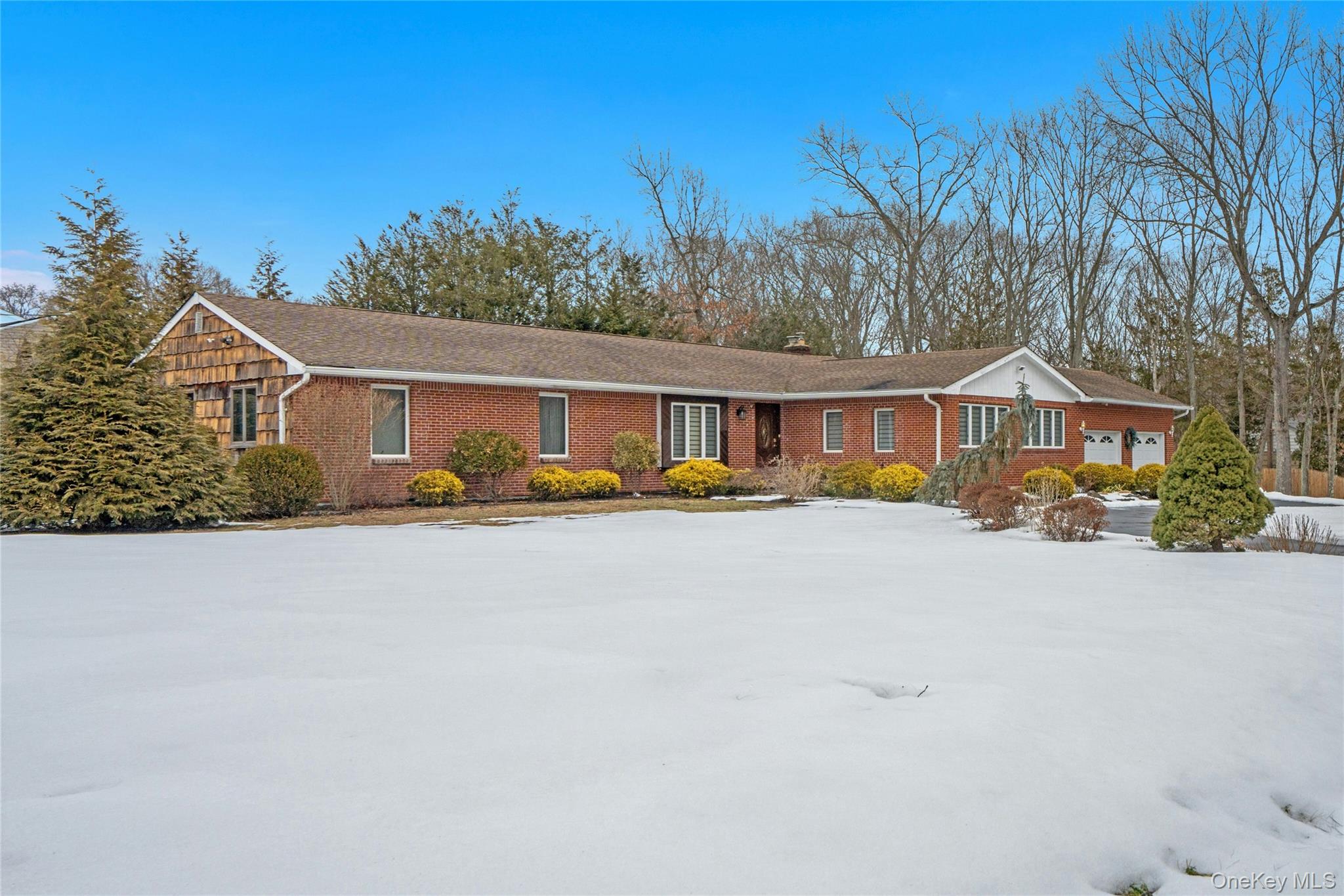 #3 photo, 69 Churchill Lane, Smithtown , NY 11787