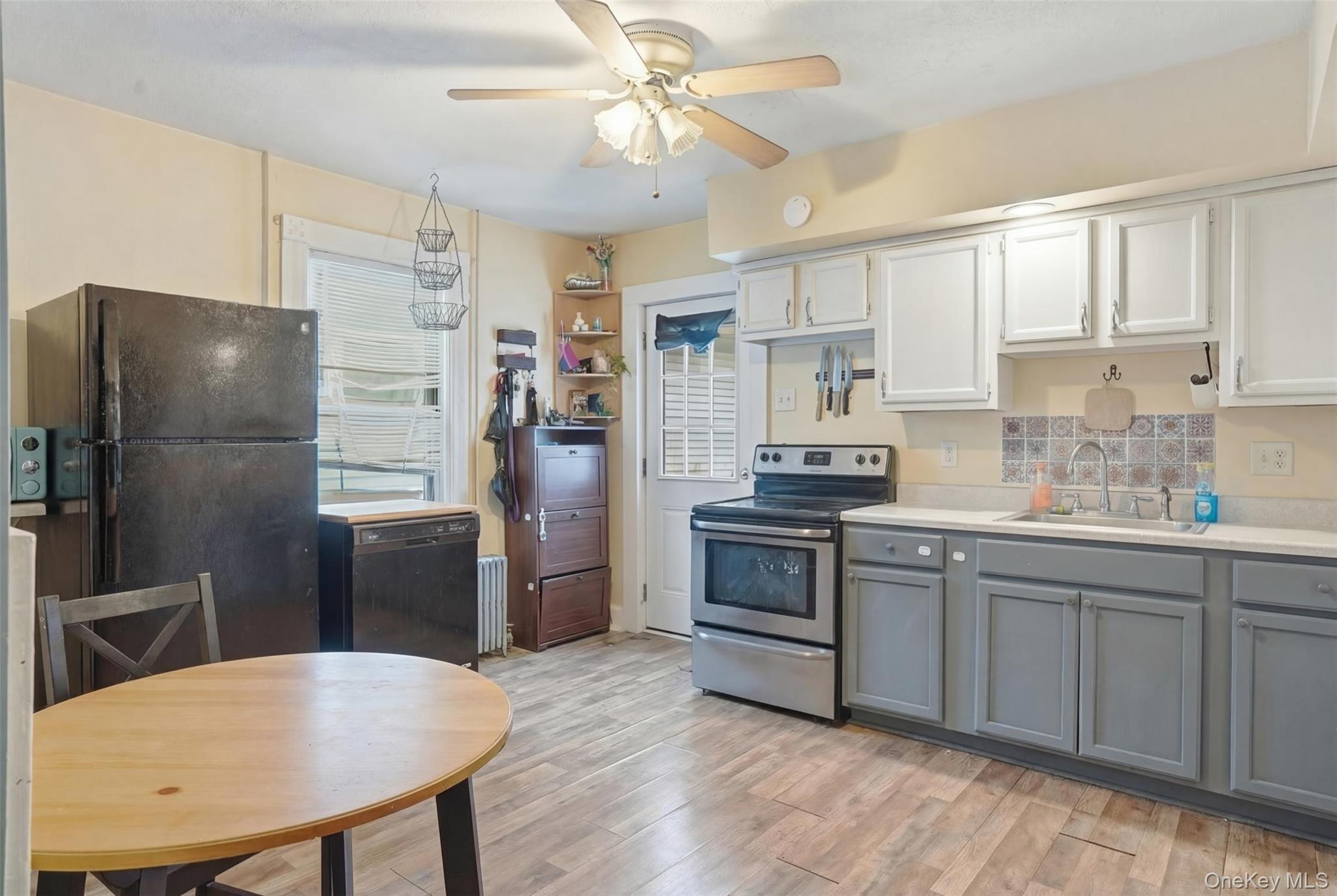 #7 photo, 14 Church Street, Marlboro , NY 12542