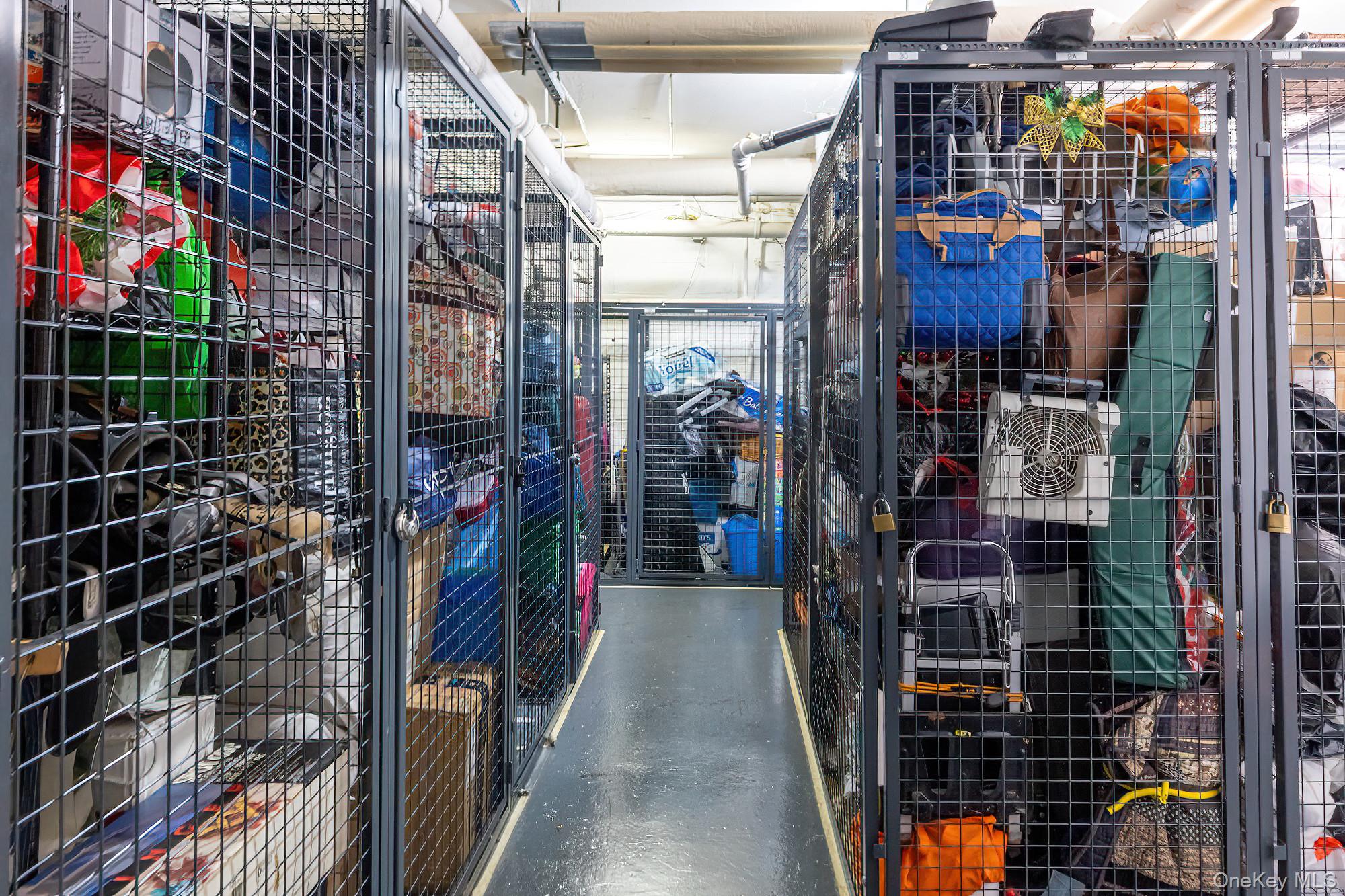 #14 photo, 55 Knolls Crescent, Bronx , NY 10463