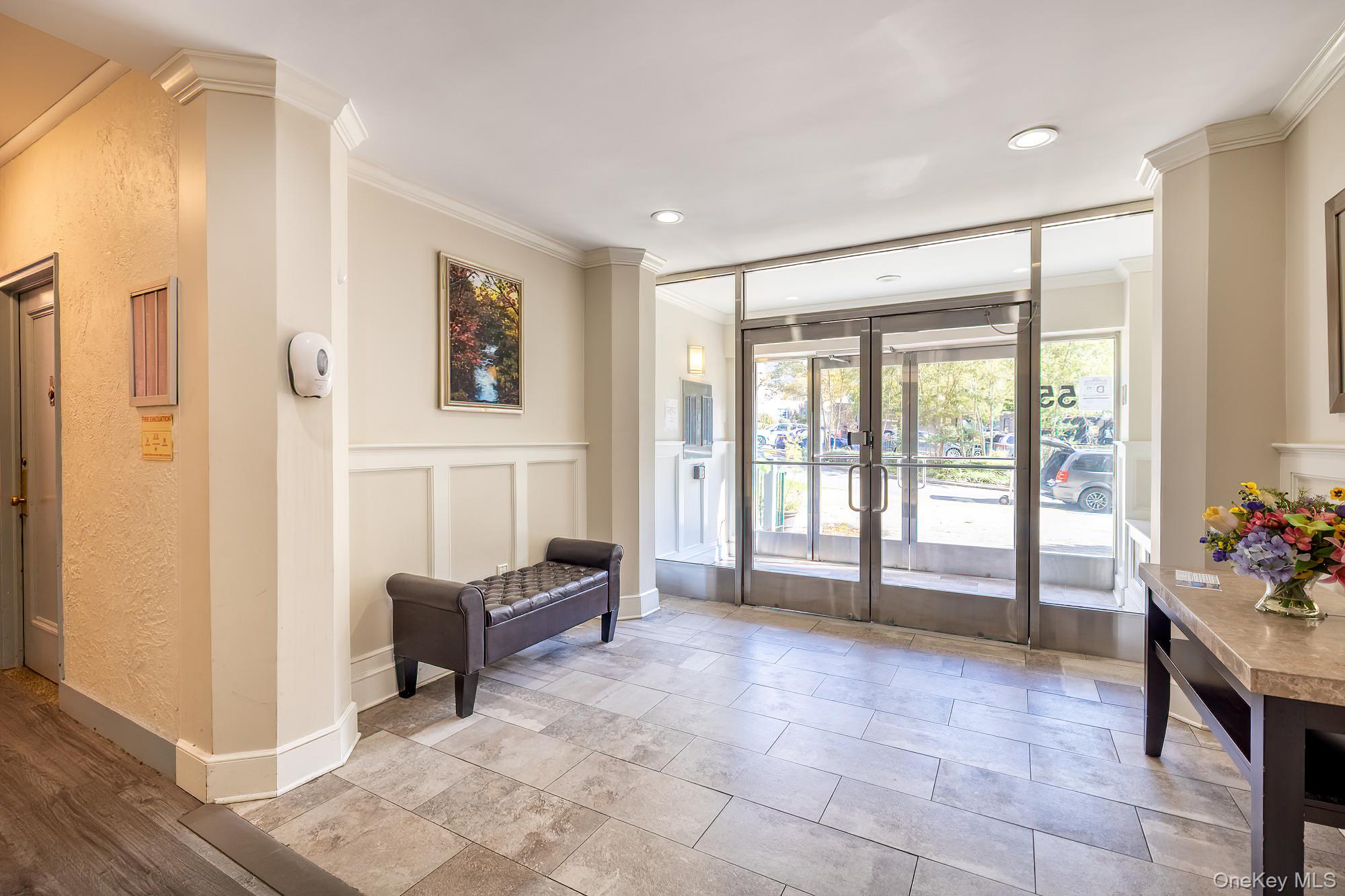 #16 photo, 55 Knolls Crescent, Bronx , NY 10463