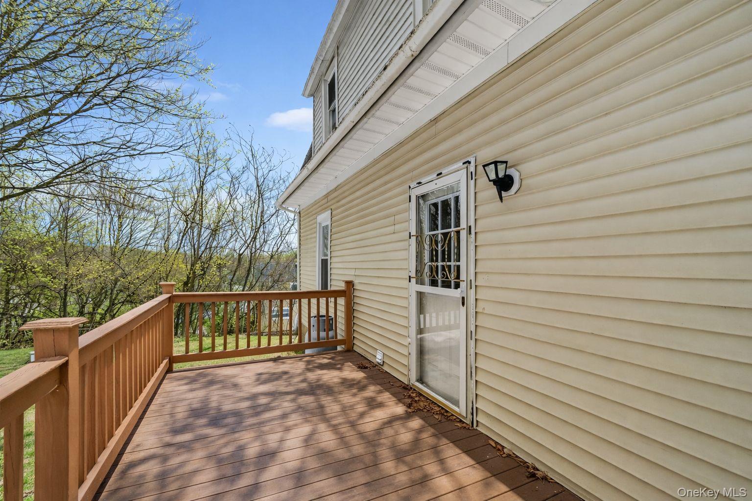 #3 photo, 21 Nevins Street, 뉴욕주 Ellenville , NY 12428