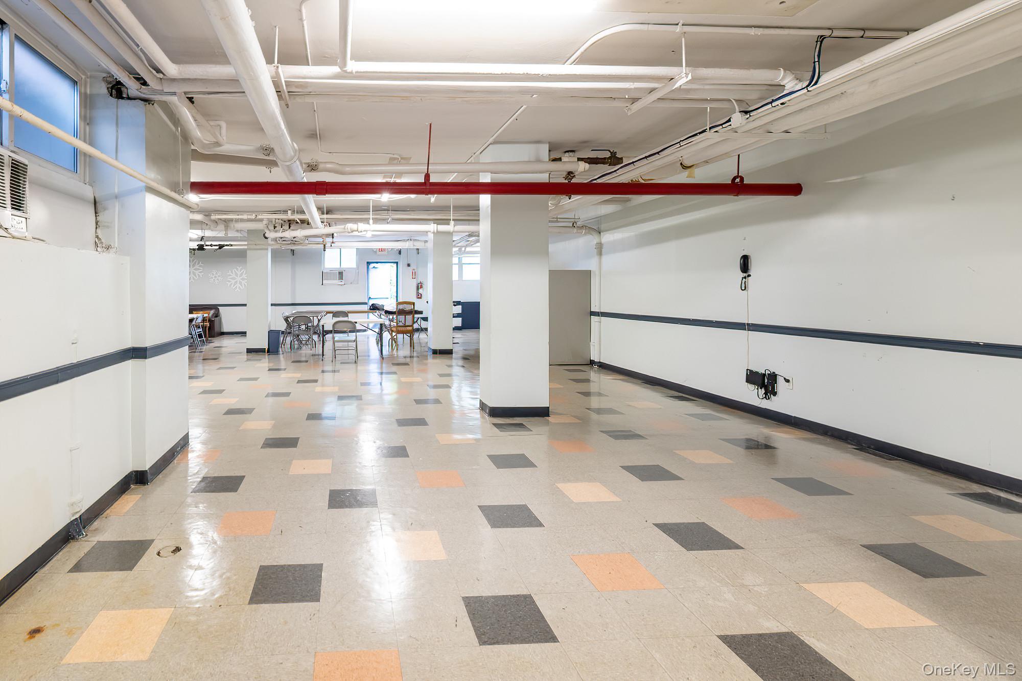 #4 photo, 25 Knolls Crescent, Бронкс ‖ Bronx , NY 10463