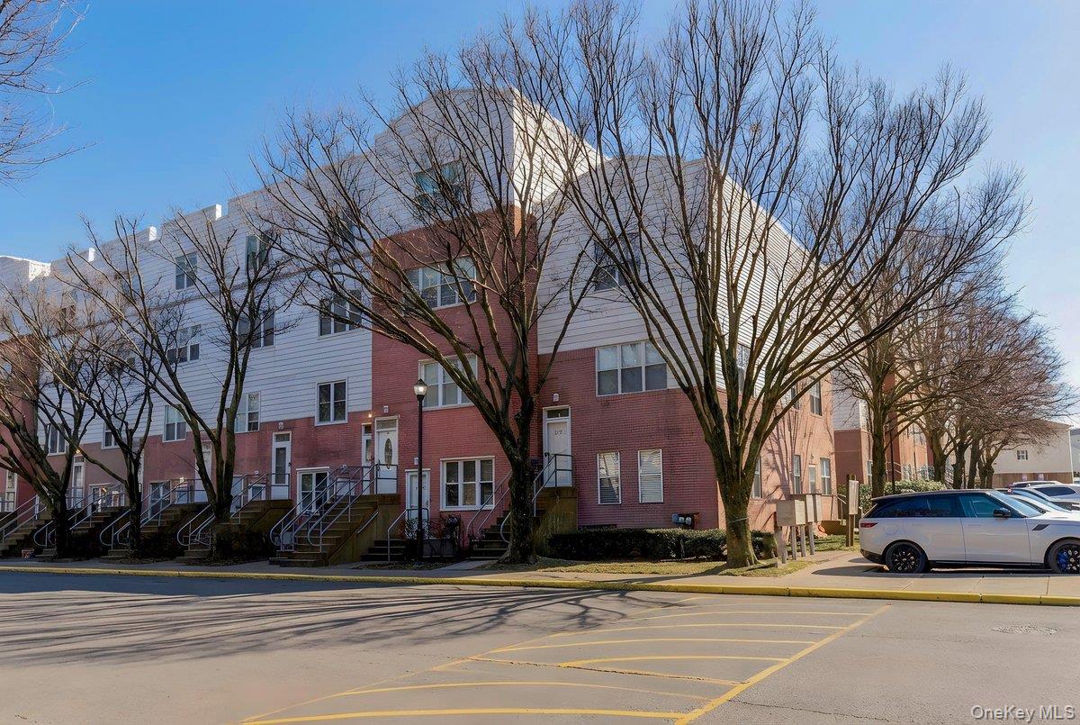 #1 photo, 233 Sunset Boulevard, 布朗士 Bronx , NY 10473