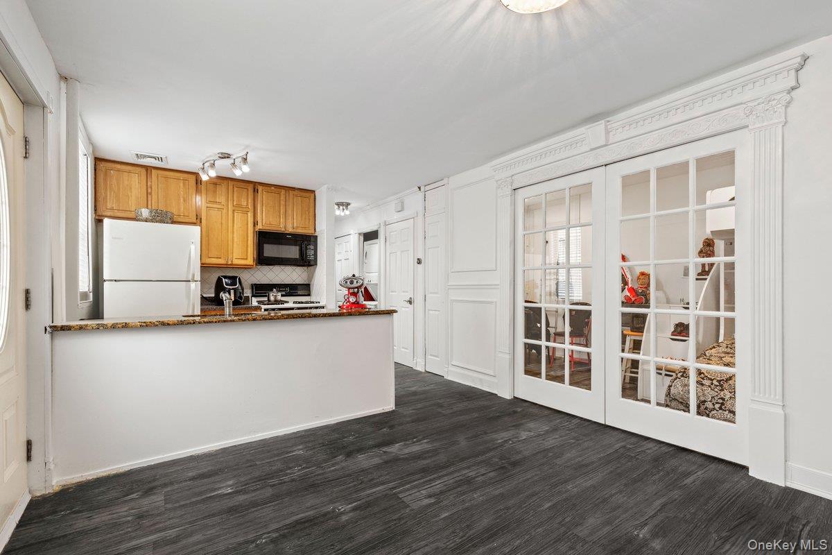 #7 photo, 233 Sunset Boulevard, 布朗士 Bronx , NY 10473