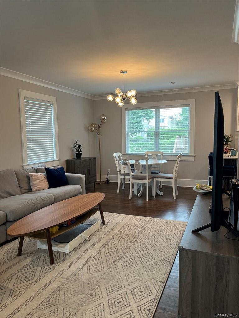 #6 photo, 68 Henry Avenue, Harrison , NY 10528