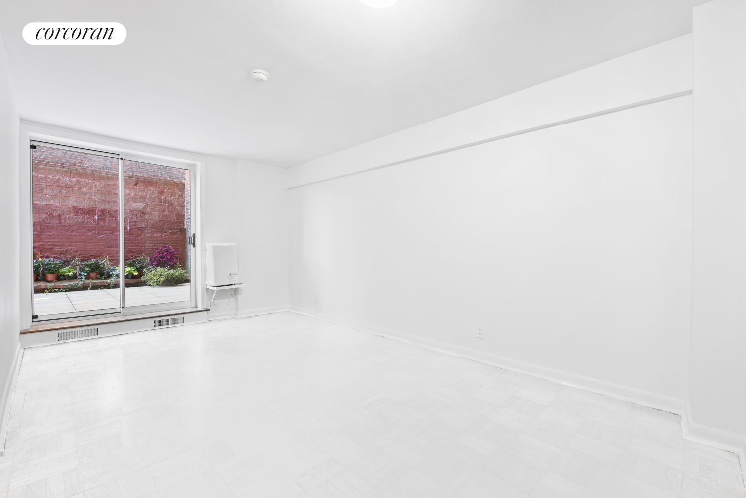 #5 photo, 401 W 56TH Street, Hell's Kitchen , NY 10019