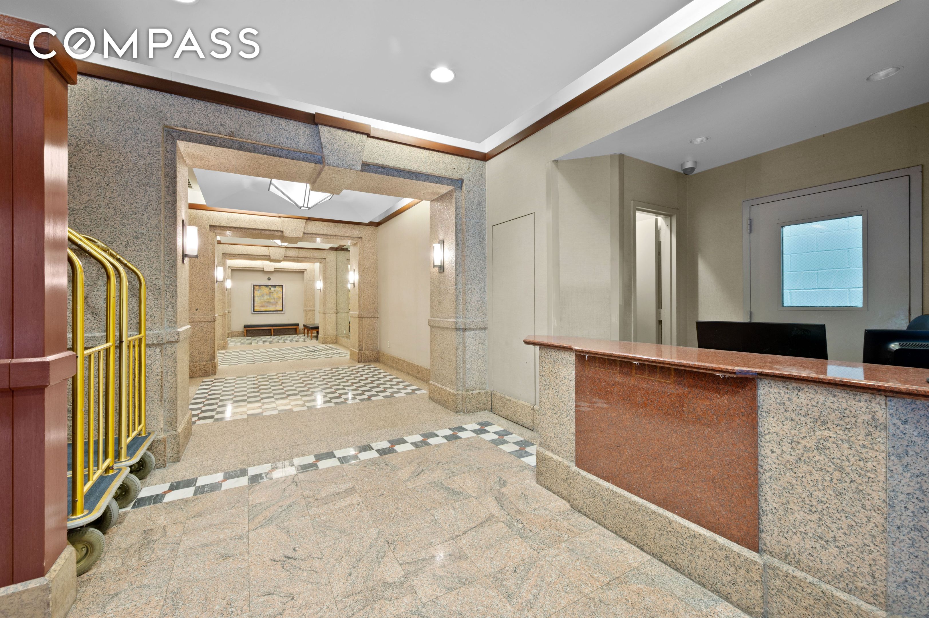 #6 photo, 343 E 74th Street, मैनहटन Lenox Hill , NY 10021