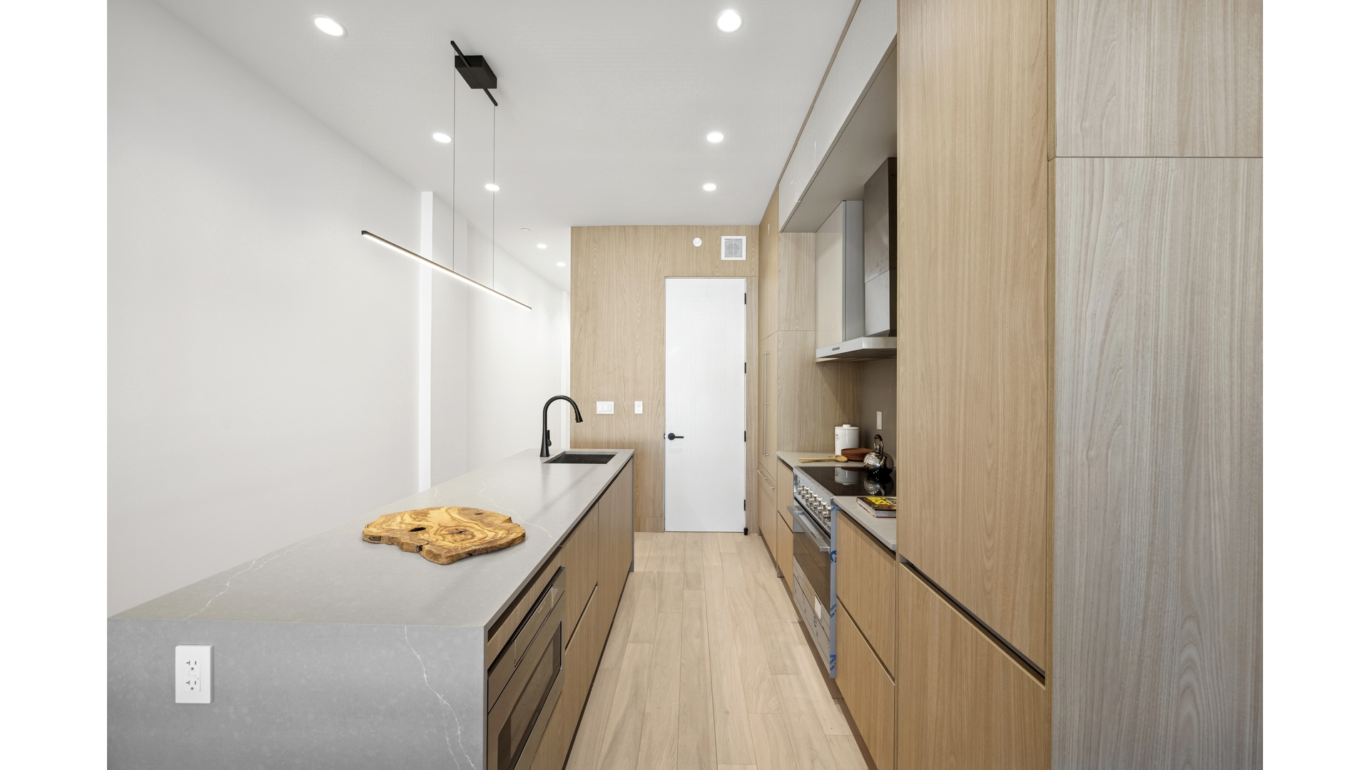 #8 photo, 810 STERLING Place, Crown Heights , NY 11216