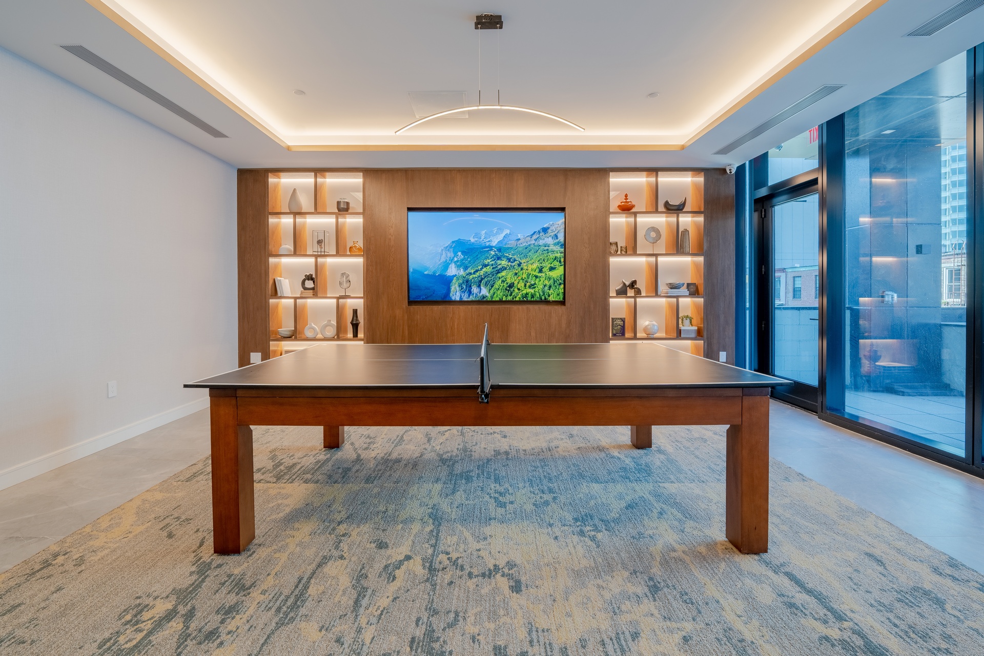 #16 photo, 45-30 Pearson Street, कुईंस Long Island City , NY 11101