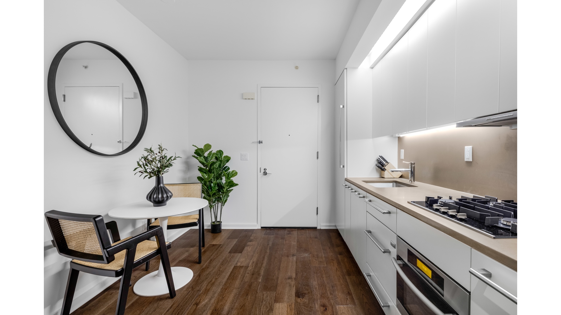 #3 photo, 340 E 23RD Street, Gramercy Park , NY 10010