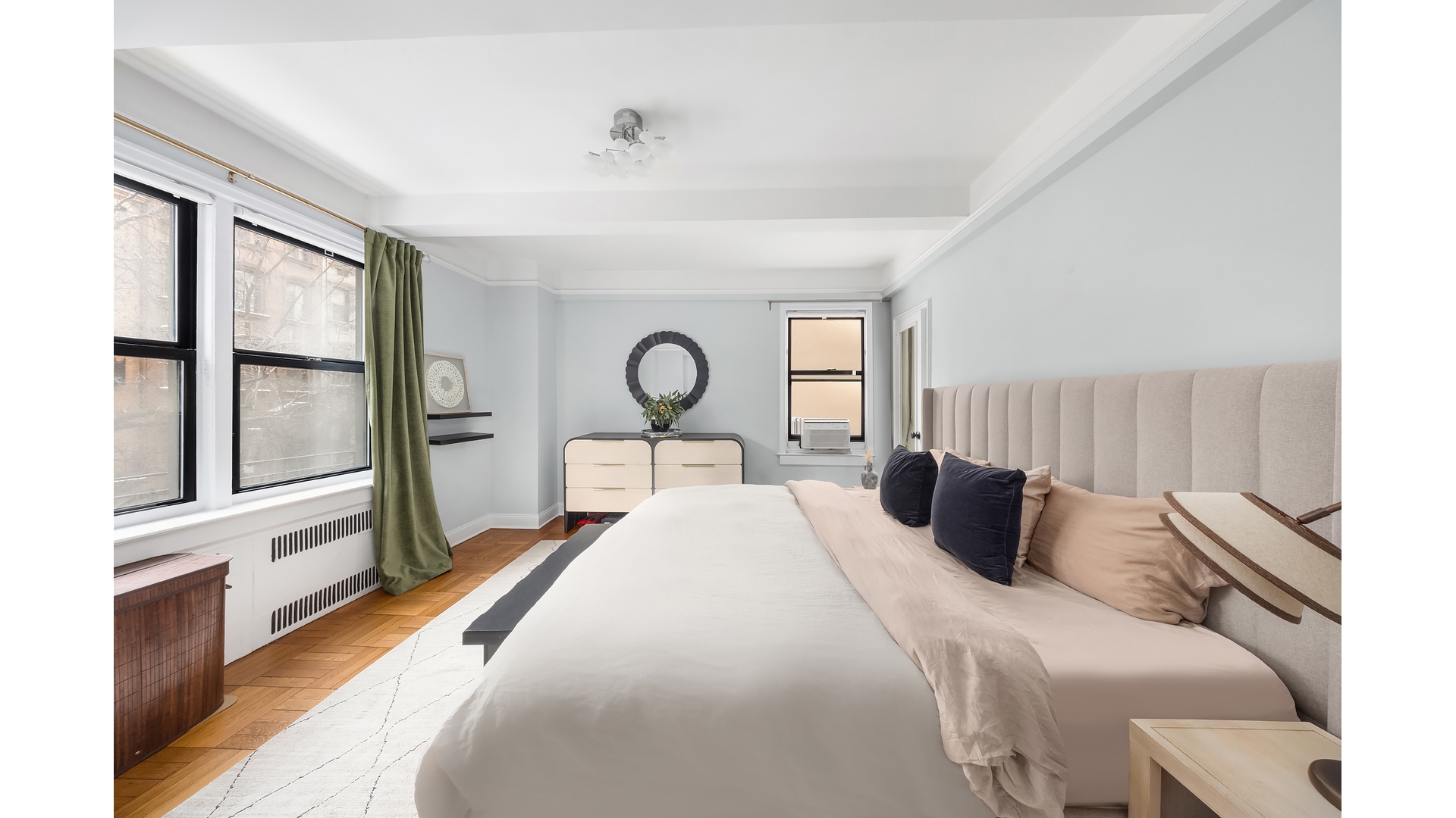 #8 photo, 123 E 37TH Street, Murray Hill , NY 10016