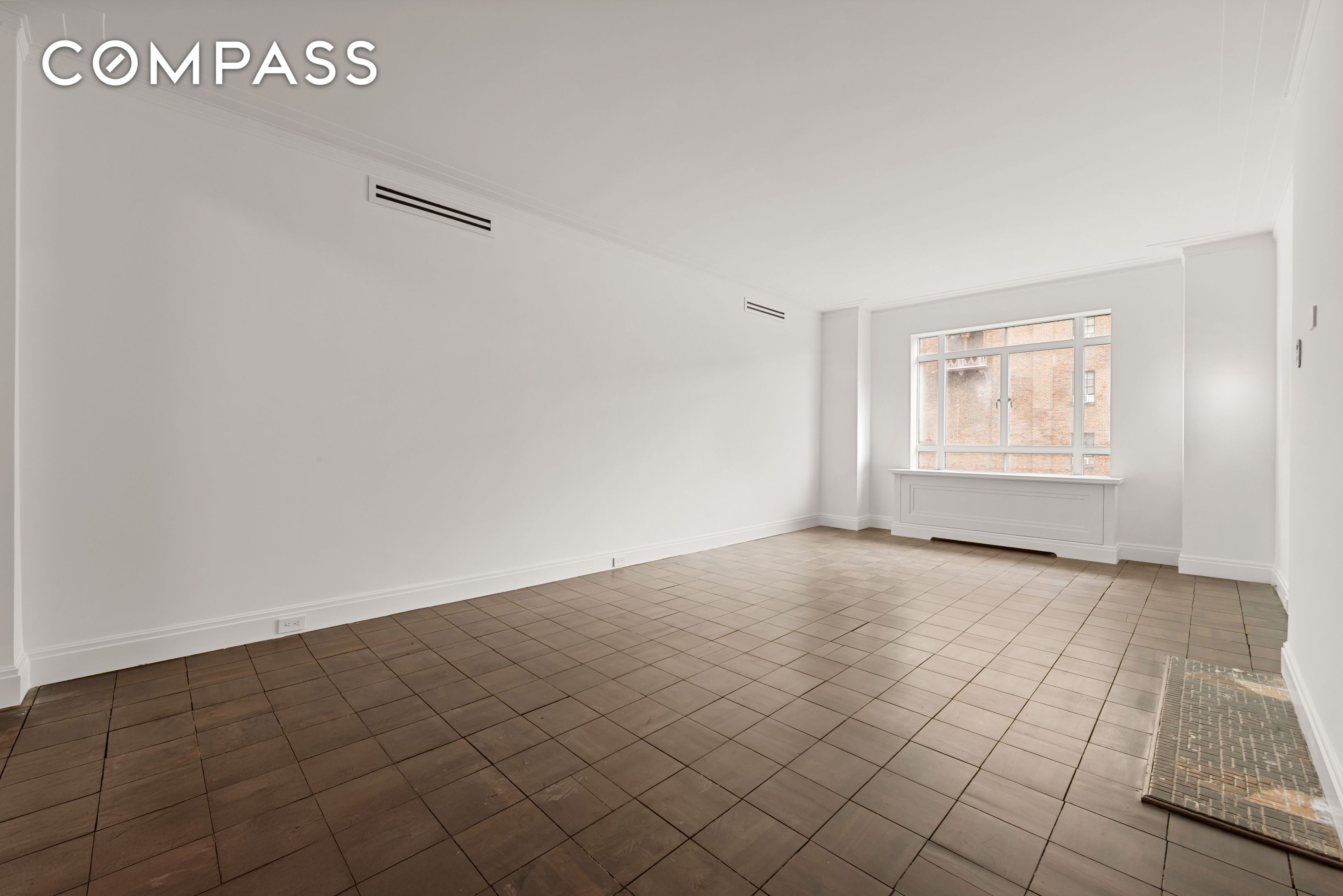 #5 photo, 25 Central Park W, Upper West Side , NY 10023