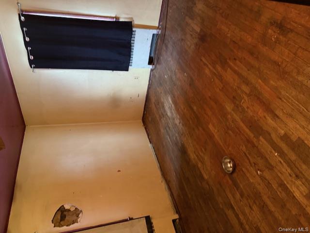 #11 photo, 48 Cliff Avenue, 롱 아일랜드 Hempstead , NY 11550