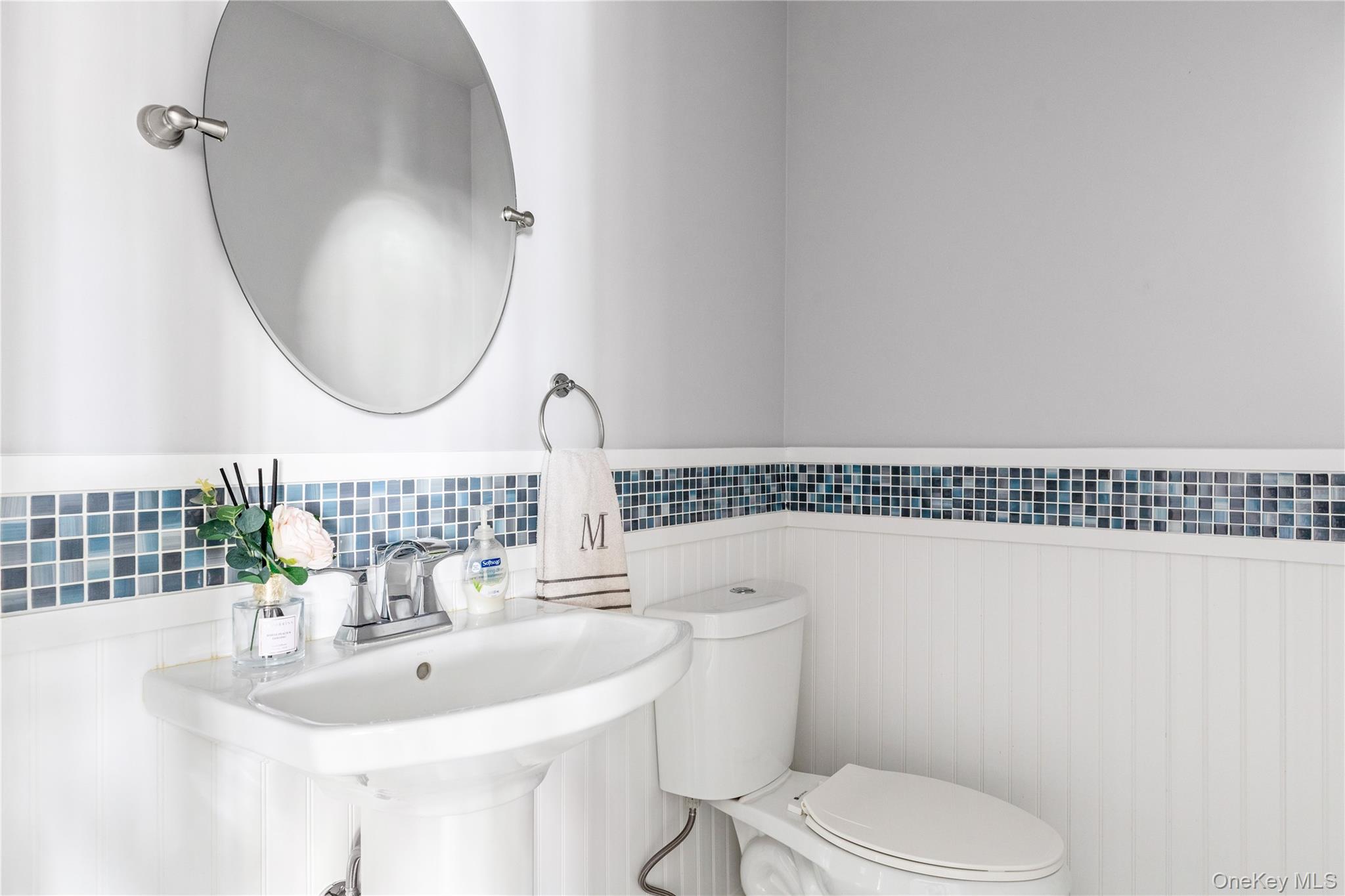 #13 photo, 105 Jefferson Street, Garden City , NY 11530