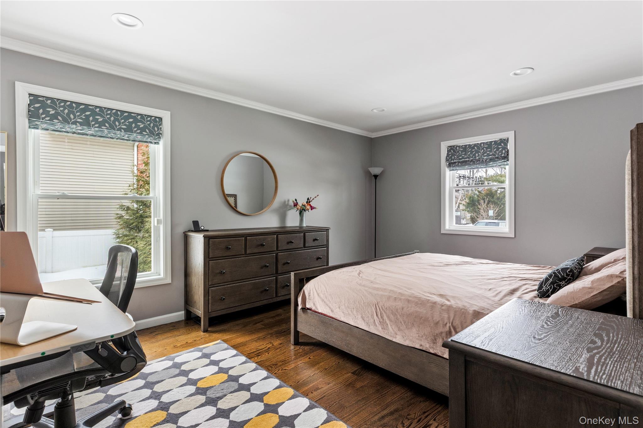 #14 photo, 105 Jefferson Street, Garden City , NY 11530