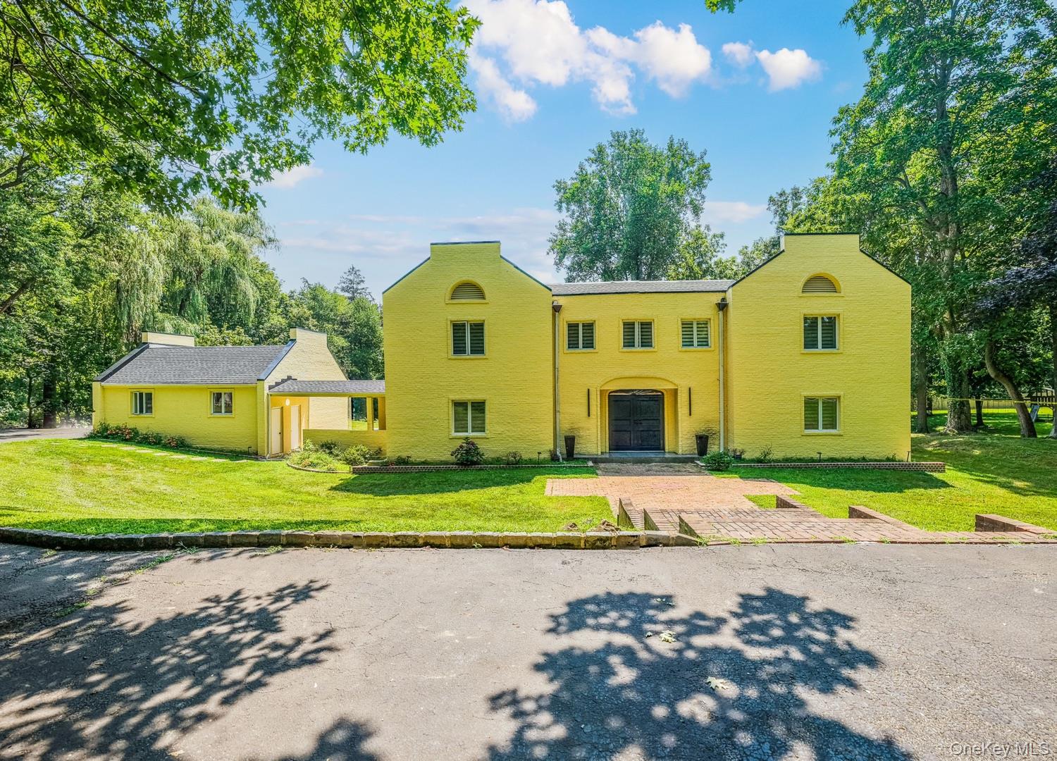 #3 photo, 530 S Centre Island Road, Centre Island , NY 11771