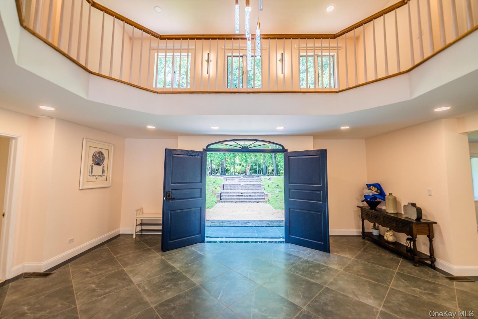 #6 photo, 530 S Centre Island Road, Centre Island , NY 11771