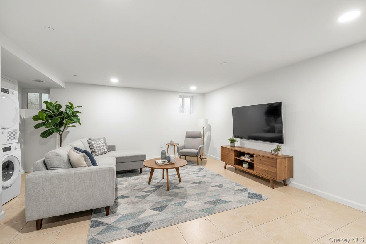 #12 photo, 40-38 194th Street, কুইন্‌স Bayside , NY 11358