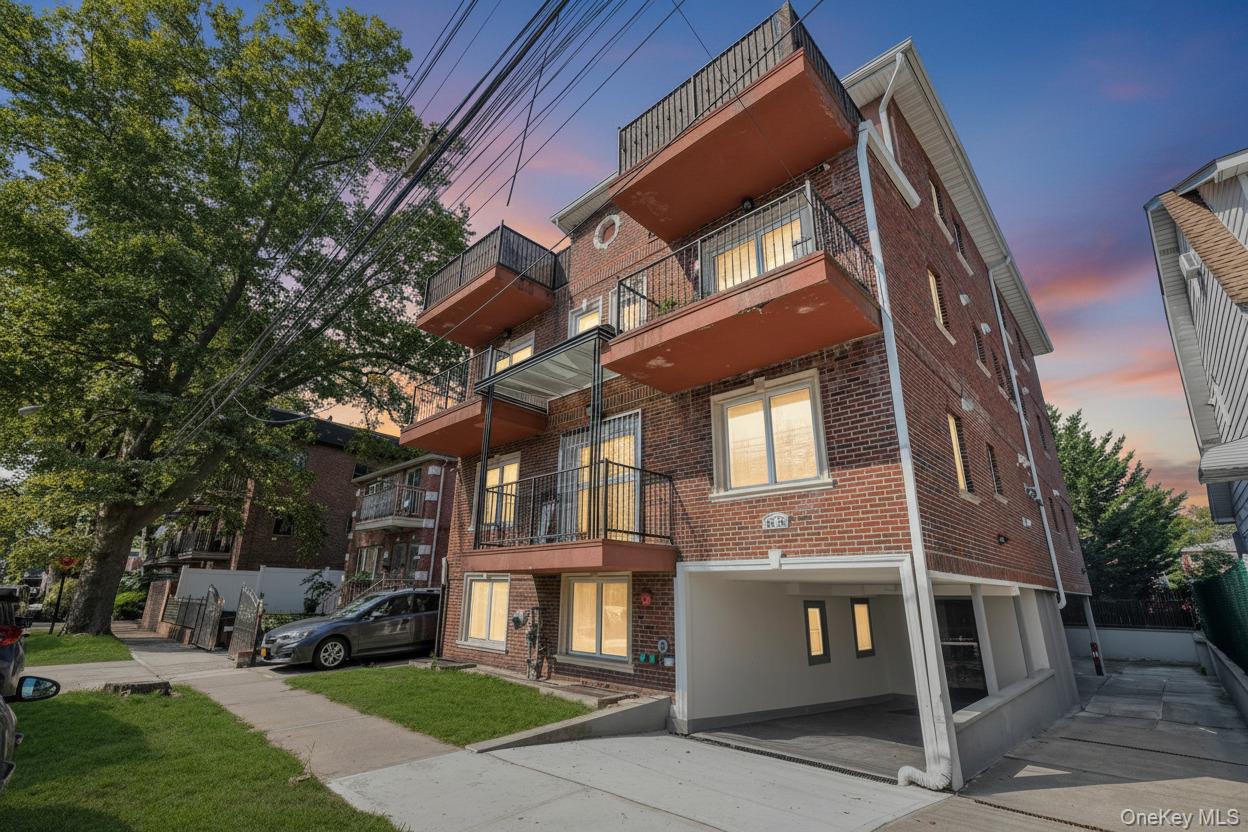 #2 photo, 40-38 194th Street, কুইন্‌স Bayside , NY 11358