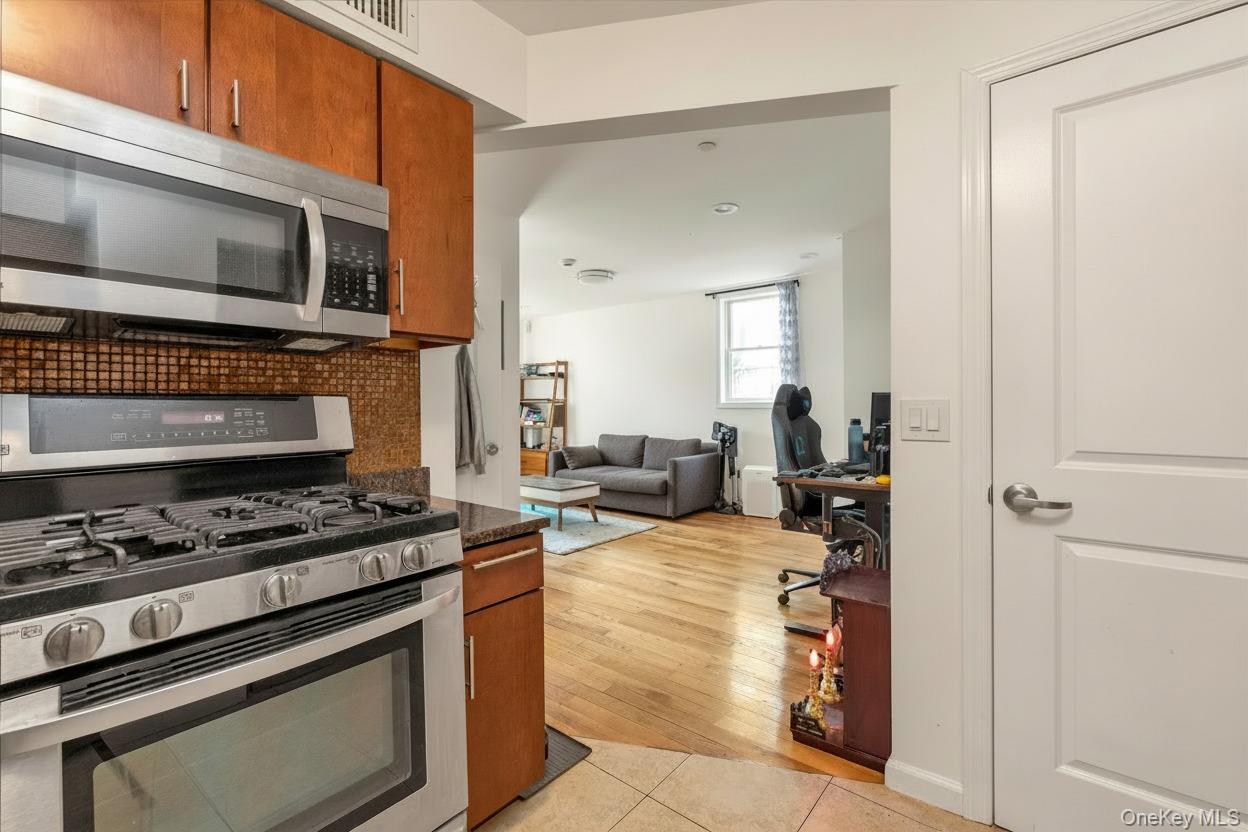 #5 photo, 40-38 194th Street, কুইন্‌স Bayside , NY 11358