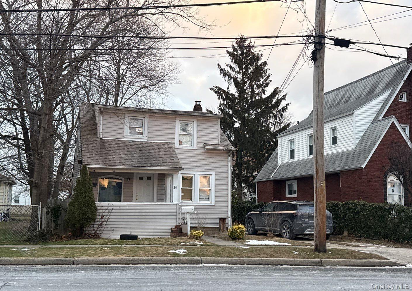 #2 photo, 30 Pierson Avenue, Hempstead , NY 11550