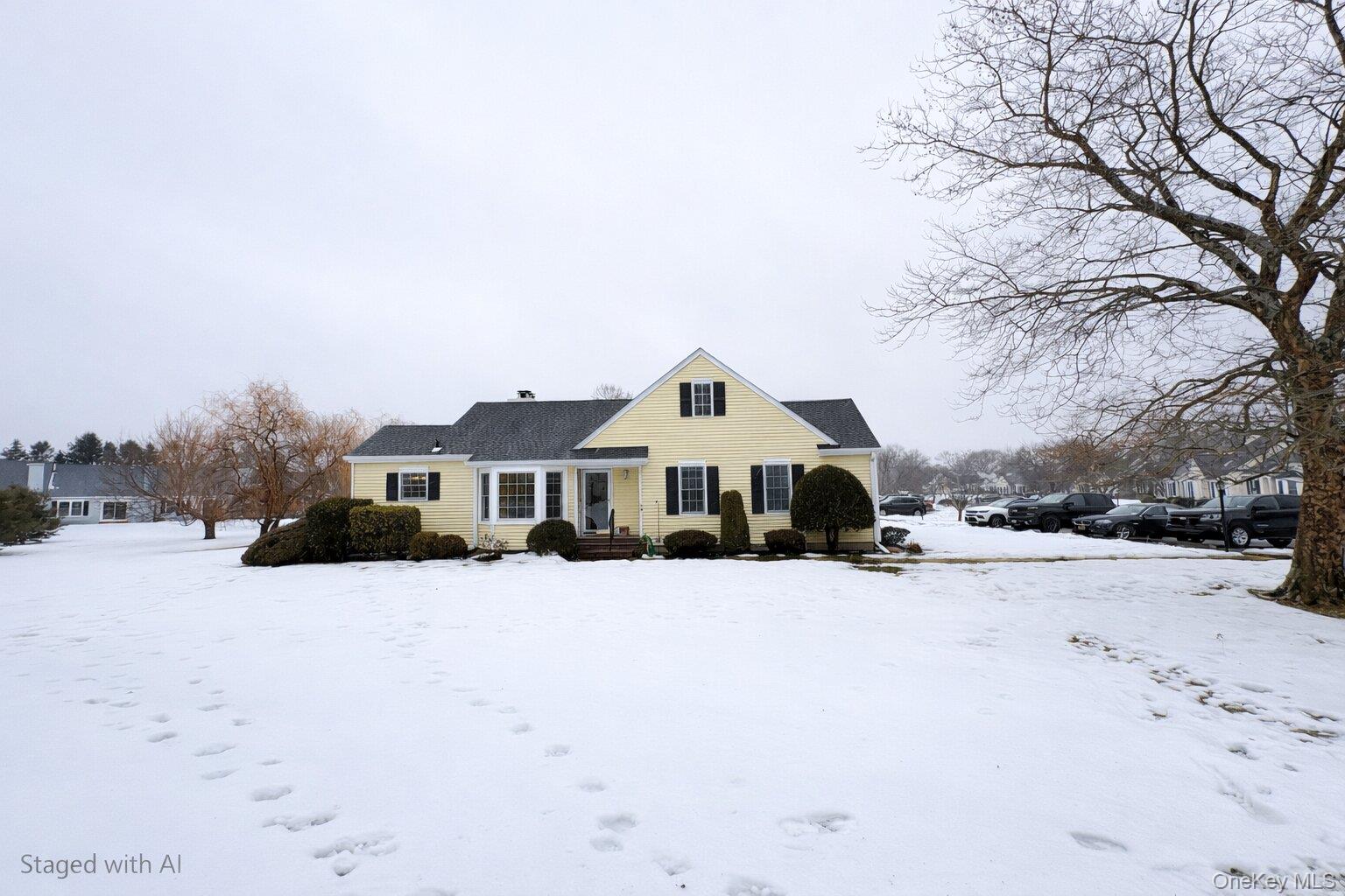 #1 photo, 2555 Youngs Avenue, Southold , NY 11971