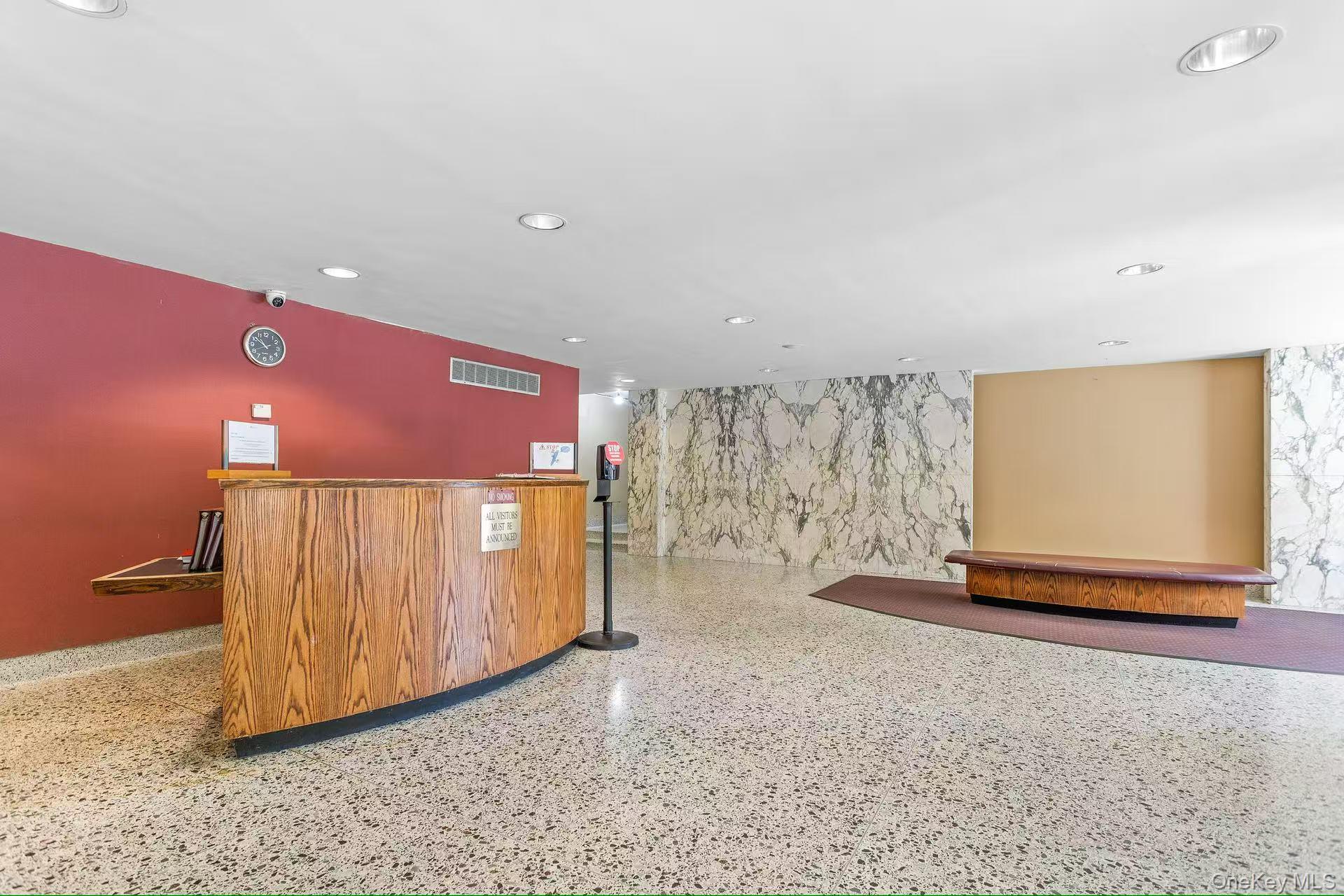 #8 photo, 14205 Roosevelt Avenue, कुईंस Flushing , NY 11354