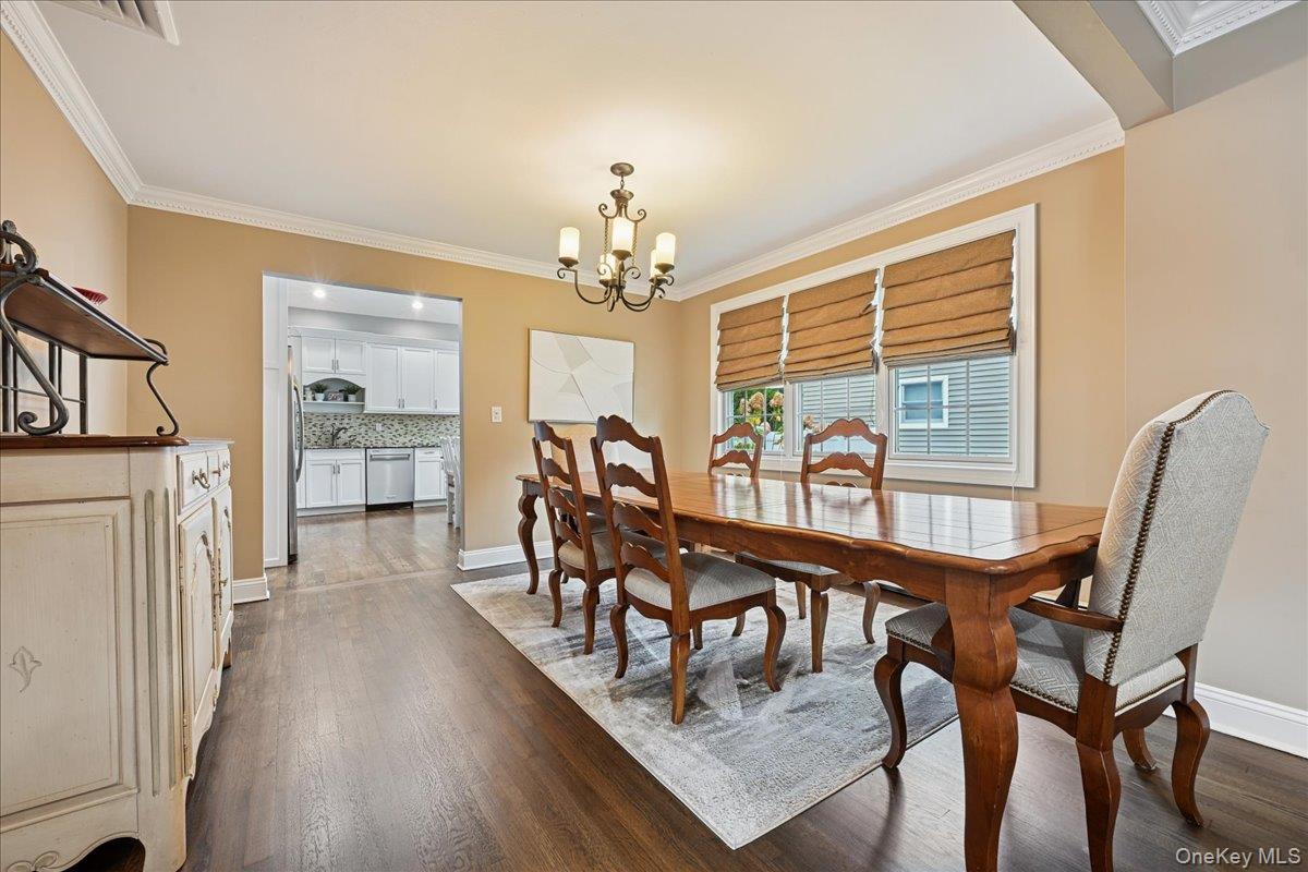 #14 photo, 21 Colgate Lane, Woodbury , NY 11797