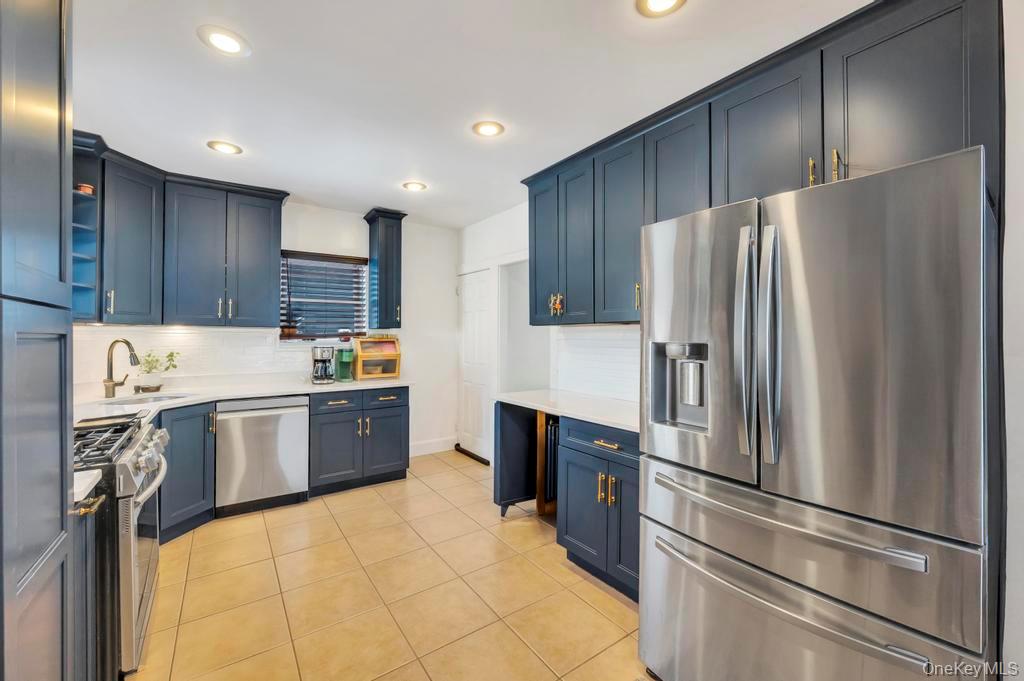 #3 photo, 11454 121st Street, South Ozone Park , NY 11420