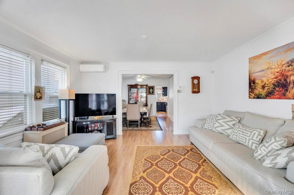 #9 photo, 11454 121st Street, South Ozone Park , NY 11420