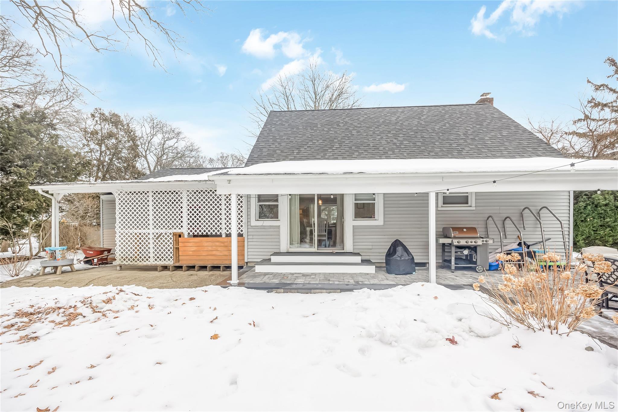 #20 photo, 360 Renee Drive, Bayport , NY 11705