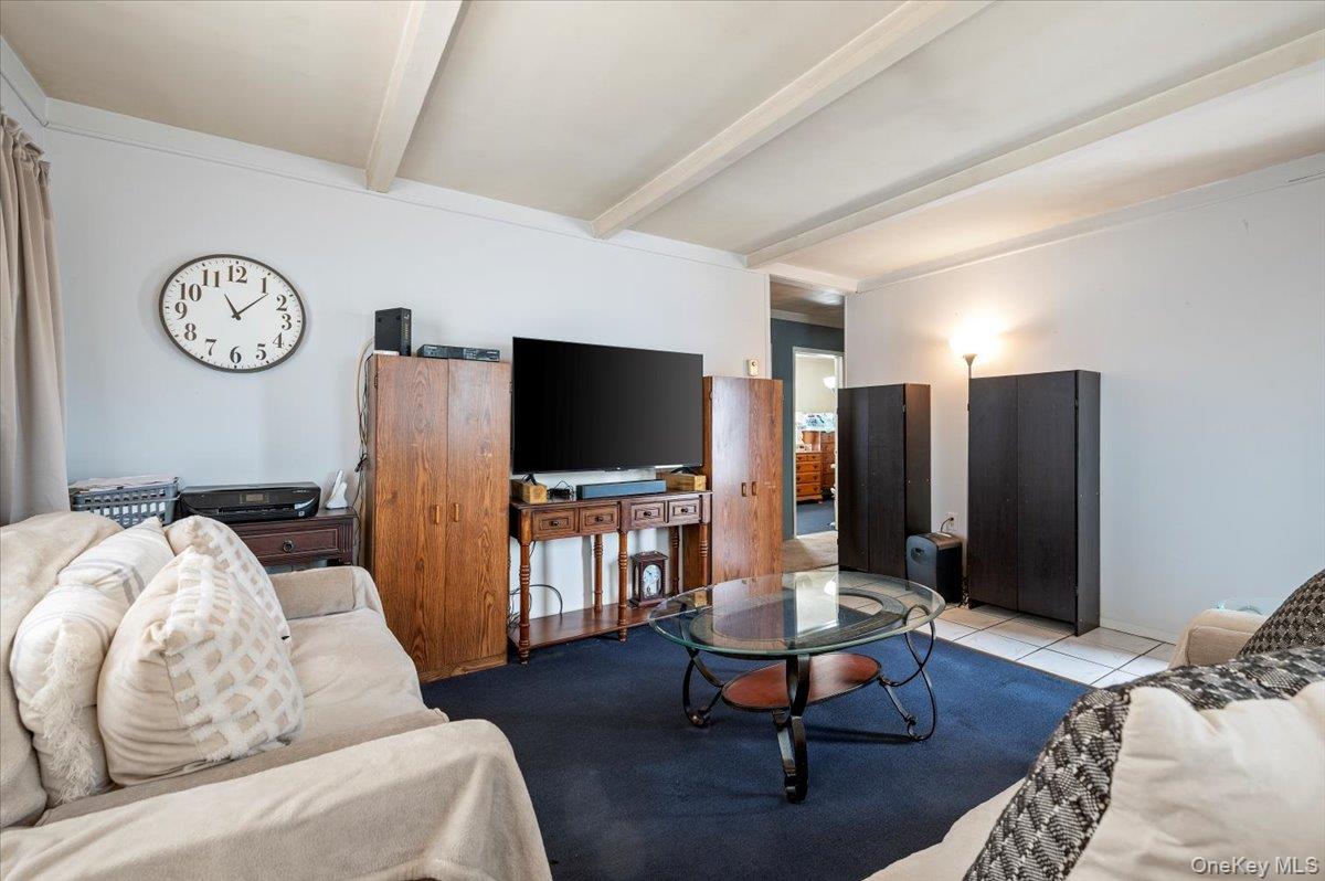 #4 photo, 122 Balsam Lane, Levittown , NY 11756