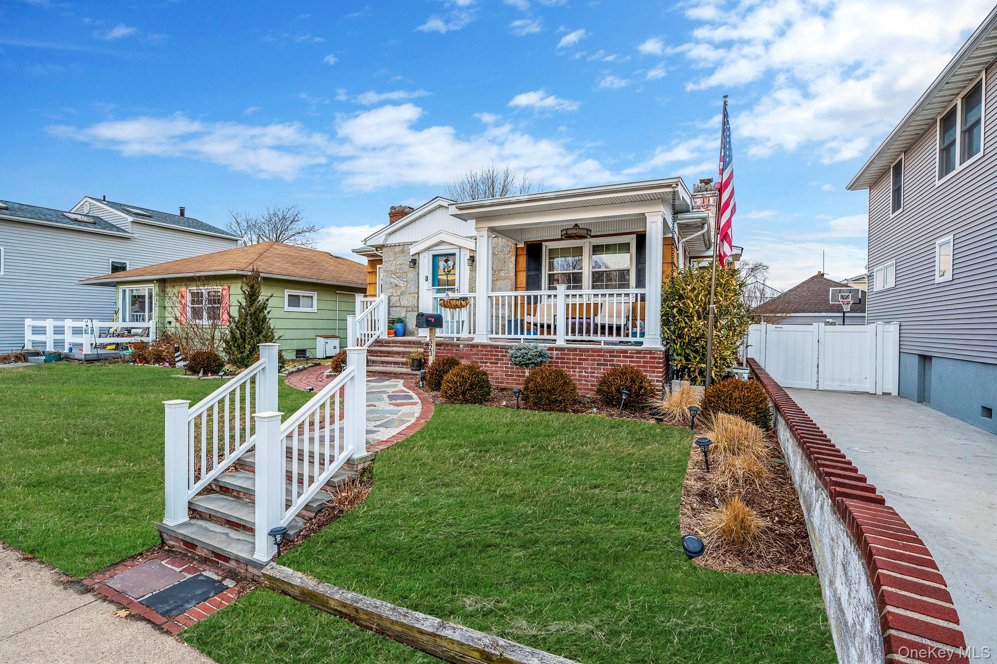 #3 photo, 523 E Fulton Street, Long Beach , NY 11561