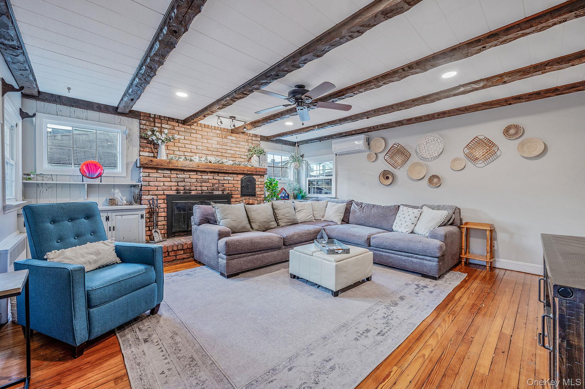 #8 photo, 523 E Fulton Street, Long Beach , NY 11561