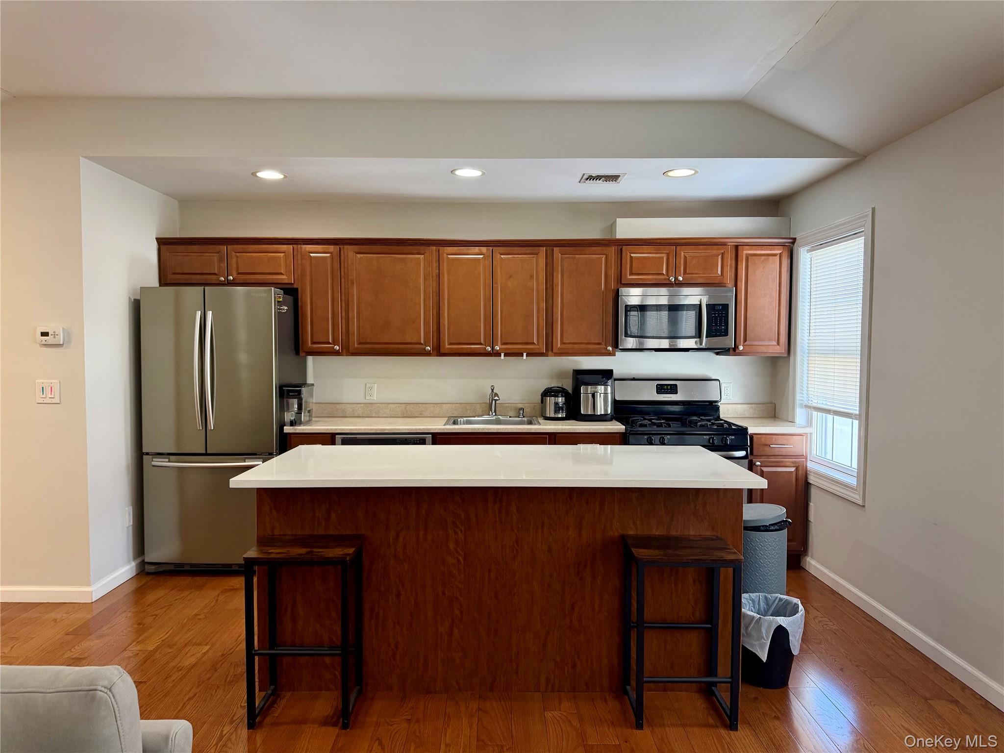 #2 photo, 38 B Manorhaven Boulevard, Port Washington , NY 11050