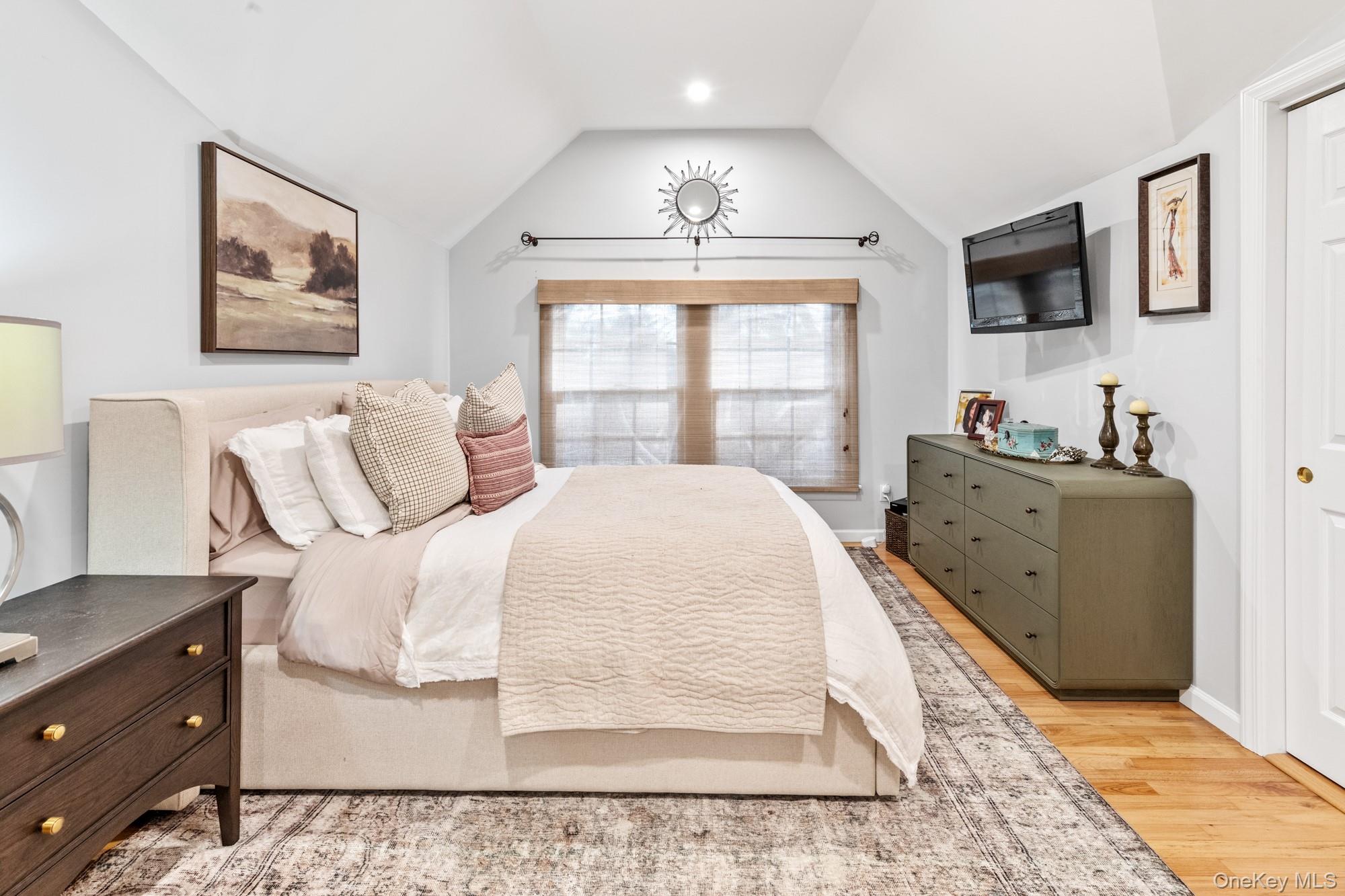 #18 photo, 79 E Tiana Road, সাফোক কাউন্টি Hampton Bays , NY 11946