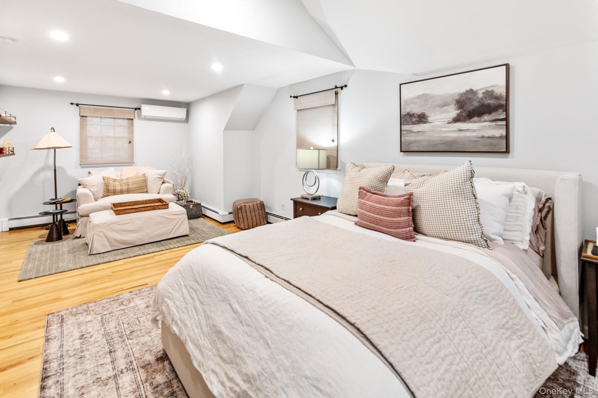 #19 photo, 79 E Tiana Road, সাফোক কাউন্টি Hampton Bays , NY 11946