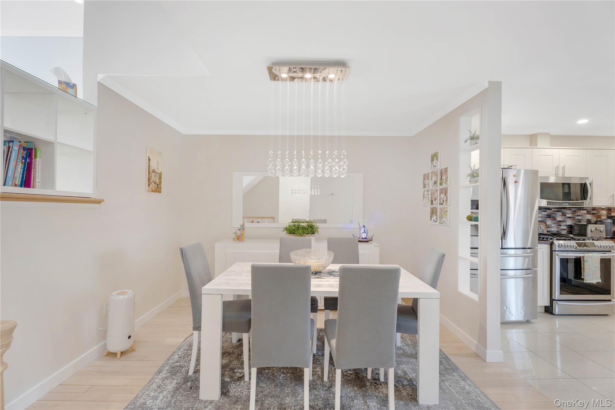 #4 photo, 929 West Fingerboard Road, Статен-Айленд ‖ Staten Island , NY 10304