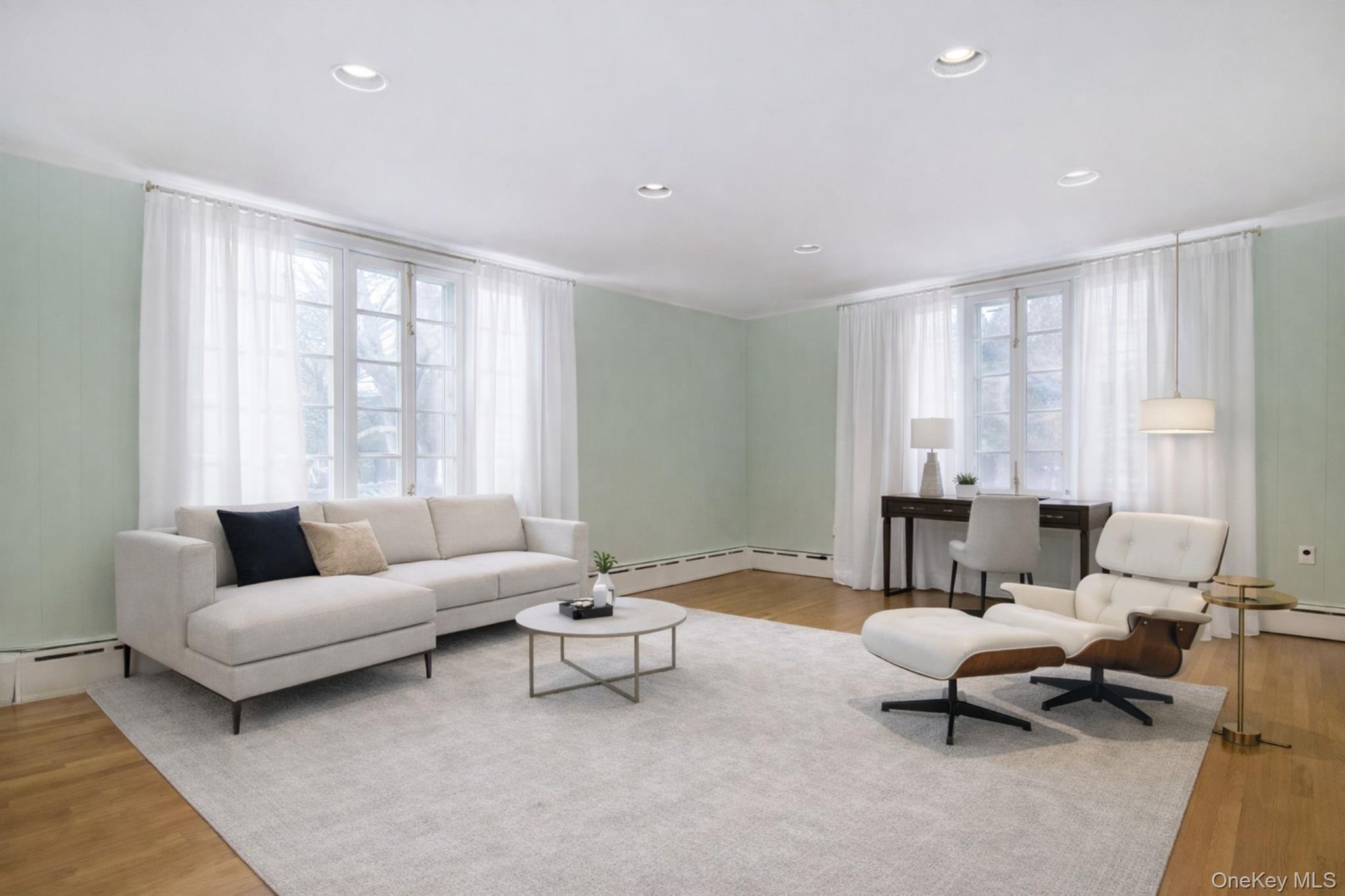 #11 photo, 4610 Boston Post Road, Pelham , NY 10803