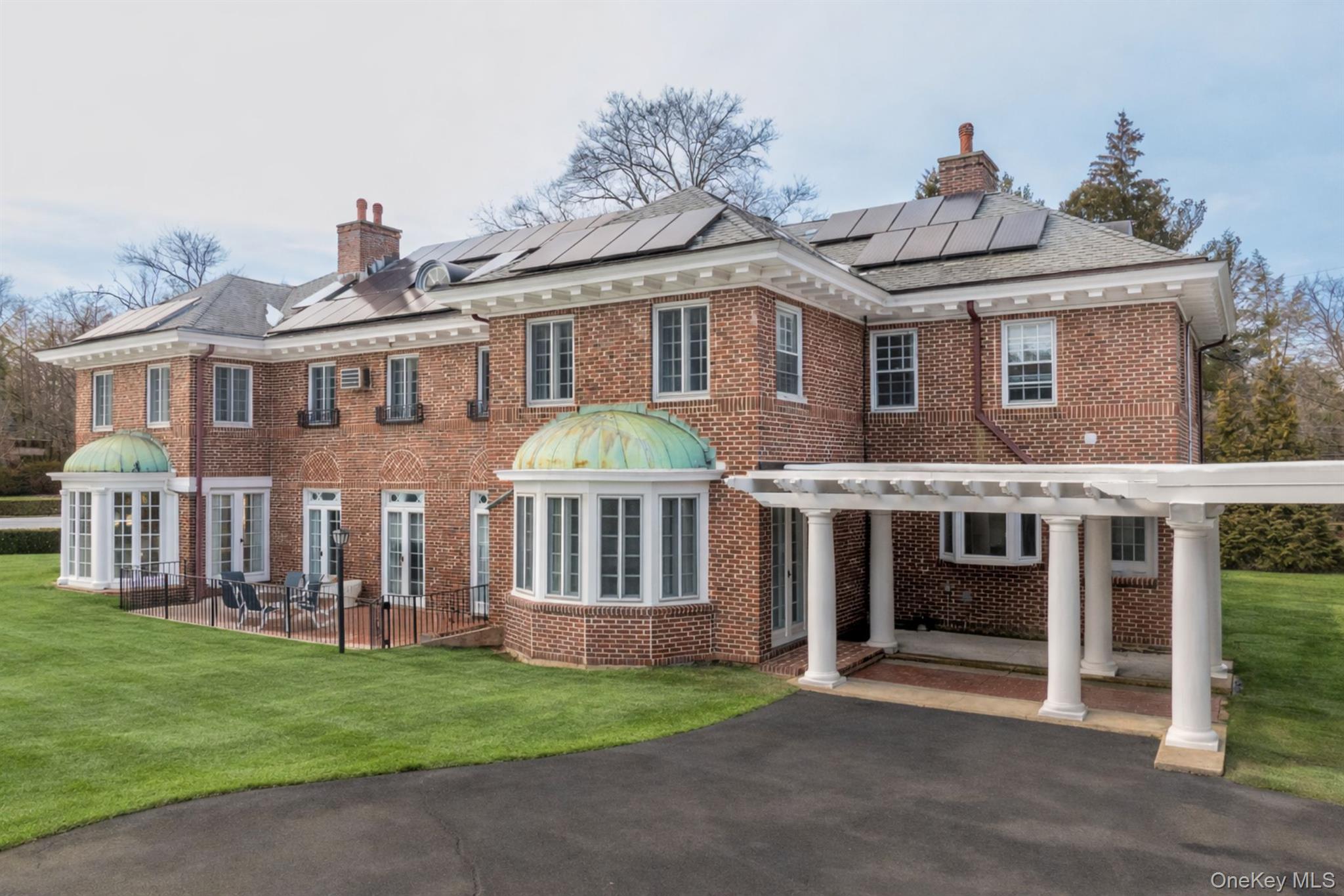 #3 photo, 4610 Boston Post Road, Pelham , NY 10803