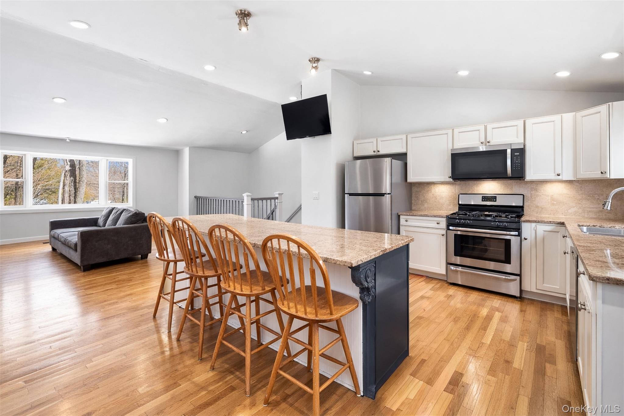 #7 photo, 153 S Pascack Road, 纽约州 Nanuet , NY 10954