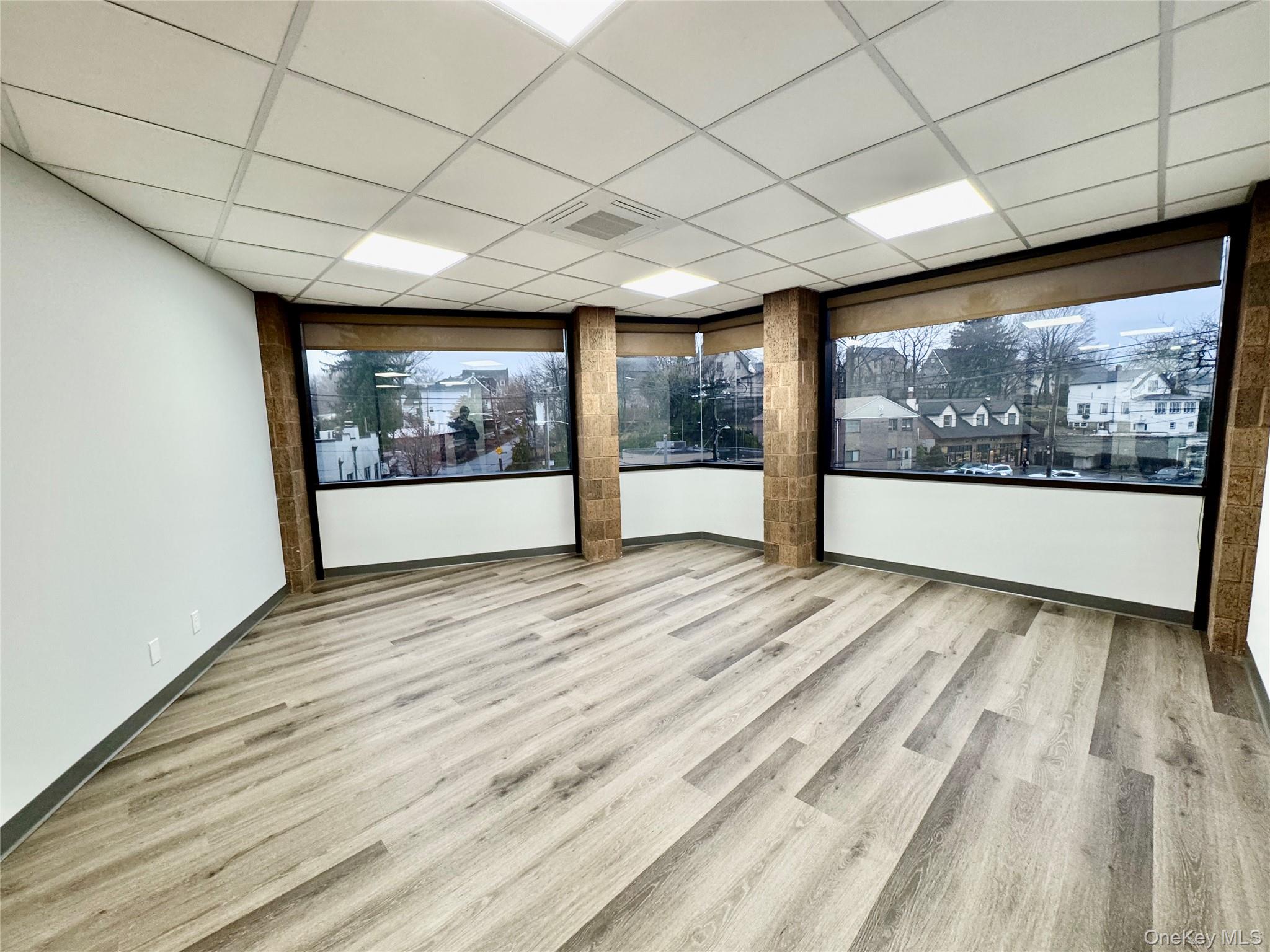 #5 photo, 111 Brook Street, Scarsdale , NY 10583